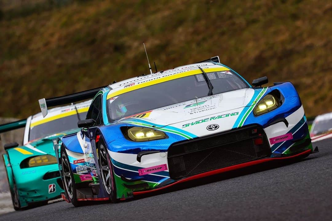 平中克幸さんのインスタグラム写真 - (平中克幸Instagram)「. SUPER GT 第7戦オートポリス . . 予選は8位、決勝は450kmと昨年より長いレースになります。 . . 前戦に引き続き全力で前を狙っていきます！応援宜しくお願いします。 . . . . . . . . . #林テレンプ  #shaderacing  #supergt #koshido #ficata #tsconcept  #TENKAI #アリア #bigdaddygraphics #gr86  #gr86gt #seidoya  #制動屋ブレーキ #eyevol #天ぷら料理花歩 #タカヤマ株式会社 #zenaq  #株式会社ゼナック #ゼナック」10月15日 8時31分 - katsuyukihiranaka