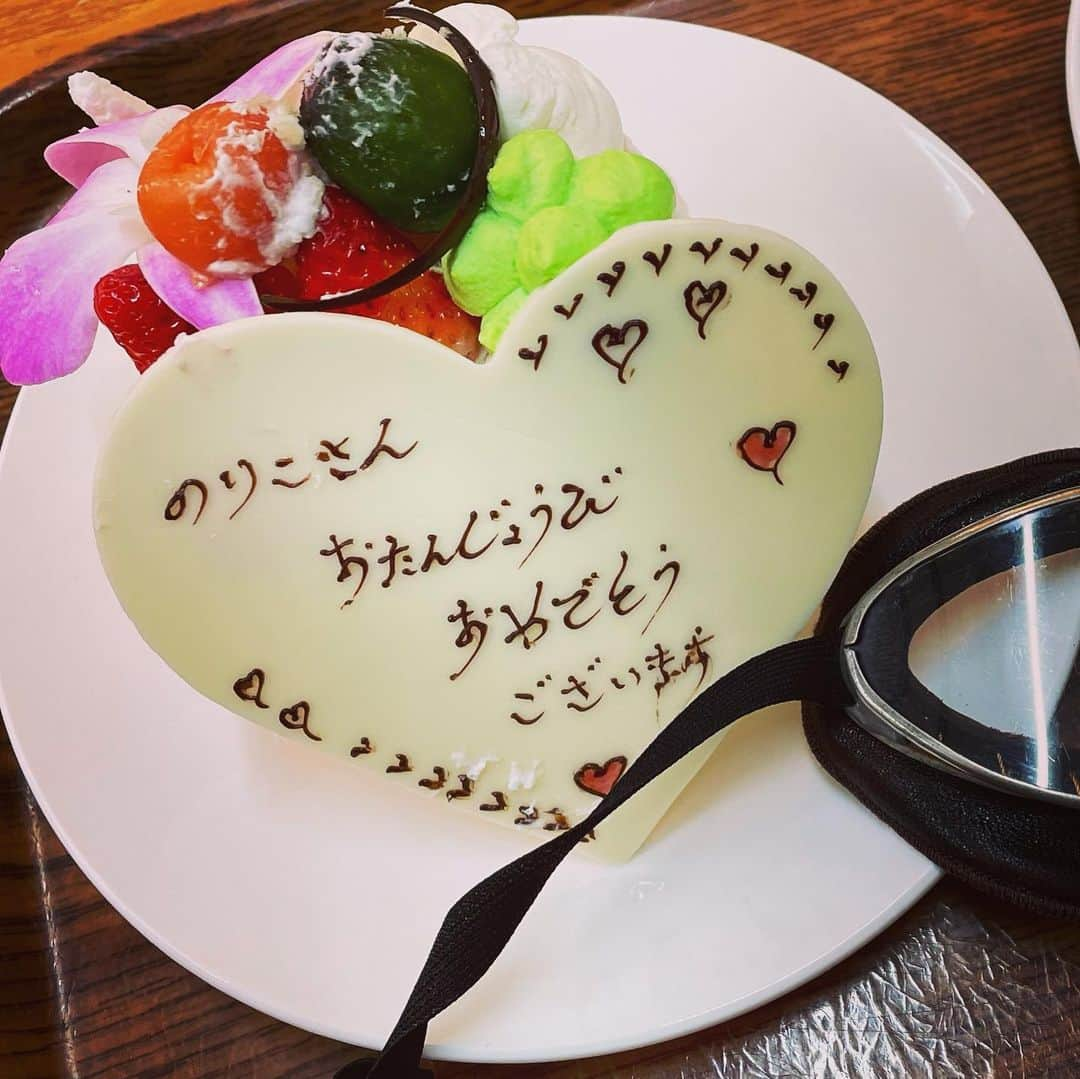 青田典子さんのインスタグラム写真 - (青田典子Instagram)「10/7 サプライズで Happy Birthdayを奏でてくださり ありがとうございました*･゜ﾟ･*:.｡..｡.:*'･*:.｡. .｡.:*･゜ﾟ･* (  ᵒ̴̶̷̥́ _ᵒ̴̶̷̣̥̀ ) ♪  前日は、出雲大社にお参りも出来て コンサートツアーの完走を祈りました *･゜ﾟ･*:.｡..｡.:*･ .｡.:*･゜ﾟ･*♡」10月15日 9時04分 - norikoaota