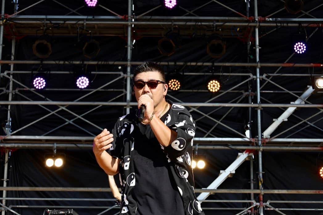 RED RICEさんのインスタグラム写真 - (RED RICEInstagram)「9年ぶりの宮古島最高でした‼️😎🔥🔥🔥🔥 またすぐ来たいな〜☀️ #宮ロック　 #湘南乃風 #宮古島 #新しい学校のリーダーズ  #昔の学校のバンチョウズ」10月15日 10時39分 - redrice134