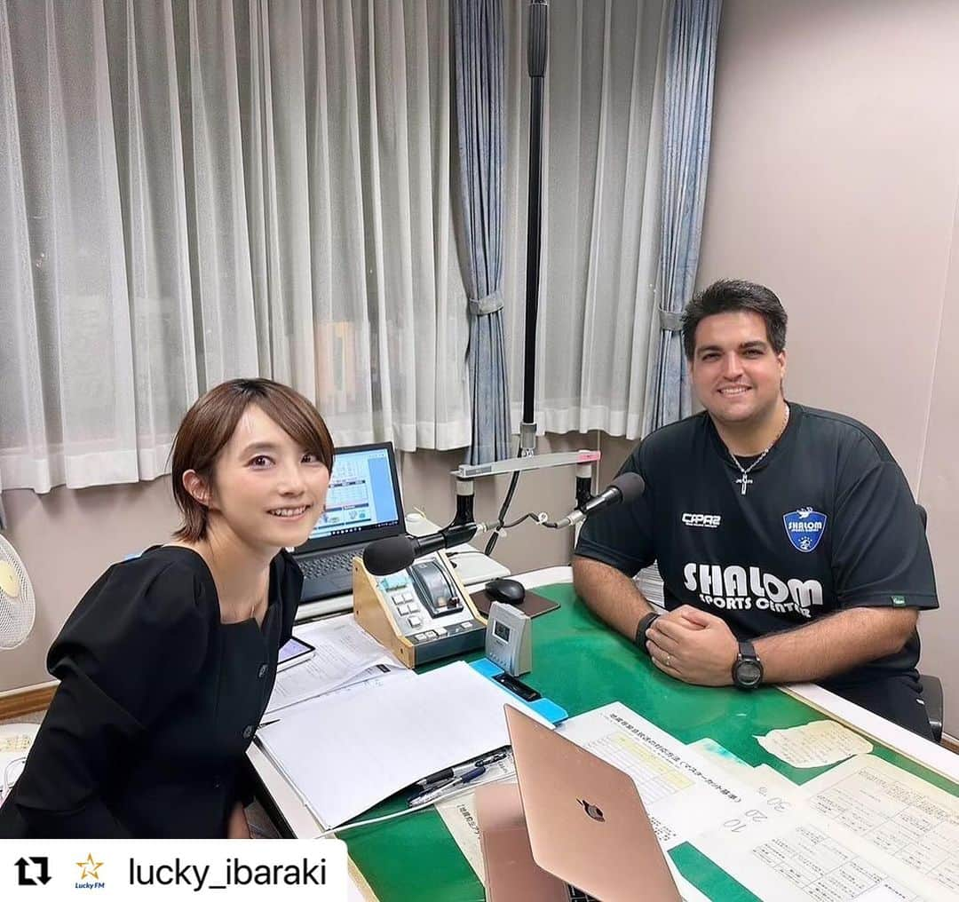 細田阿也のインスタグラム：「#茨城放送　#luckyfm #コネクト茨城  Aya'ssports にて 2週に渡り @japan_football7  #ソサイチ 特集を⚽️  茨城に縁あるお2人をお迎えしpassionを感じ ソサイチ応援に、体験したくなりました✨🧏🏻‍♀️  @keller.costa  コスタケラー監督 @rikiyaw  成田選手 @japan_football7_director  福満さん  ありがとうございました🥹  #Repost @lucky_ibaraki with @use.repost ・・・ ＊CONNECT木曜日＊ 10月5日と12日の「Aya's SPORTS」では2週にわたって7人制サッカー「#ソサイチ」を取り上げました。 今年9月には世界大会にも出場した日本代表。魅力や展望をたっぷり伺いました！  ＊1枚目　12日放送 ソサイチ日本代表監督コスタ・ケラーさんは筑西市在住です！  ＊2枚目　5日放送 一般社団法人　日本ソサイチ連盟の福満 俊也さん 日本代表チームのGK日立市出身の成田力哉選手  #luckyfm #茨城放送 #コネクト茨城 #細田阿也」