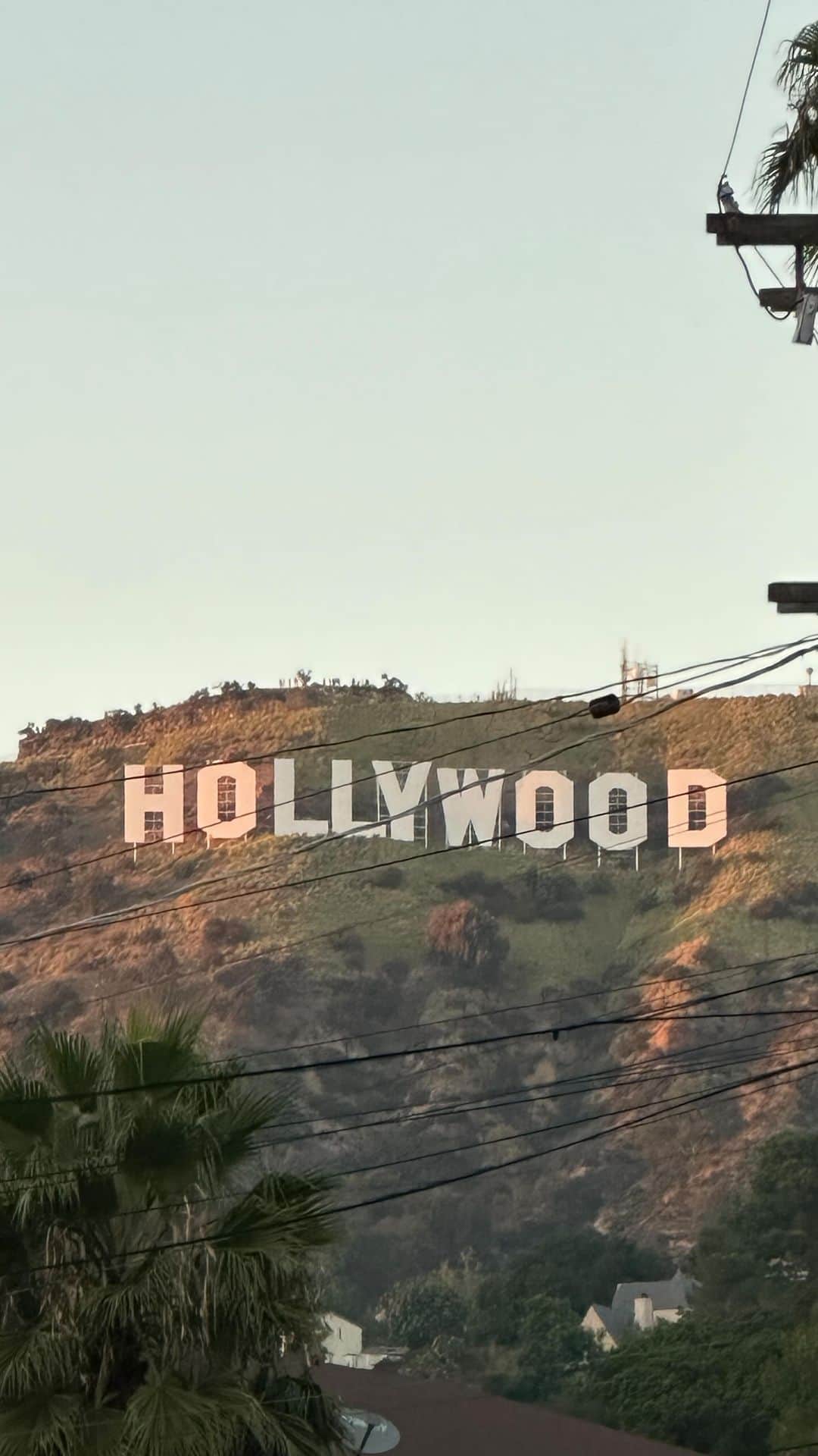 のインスタグラム：「Los Angeles🚶‍♀️🌉❤️」