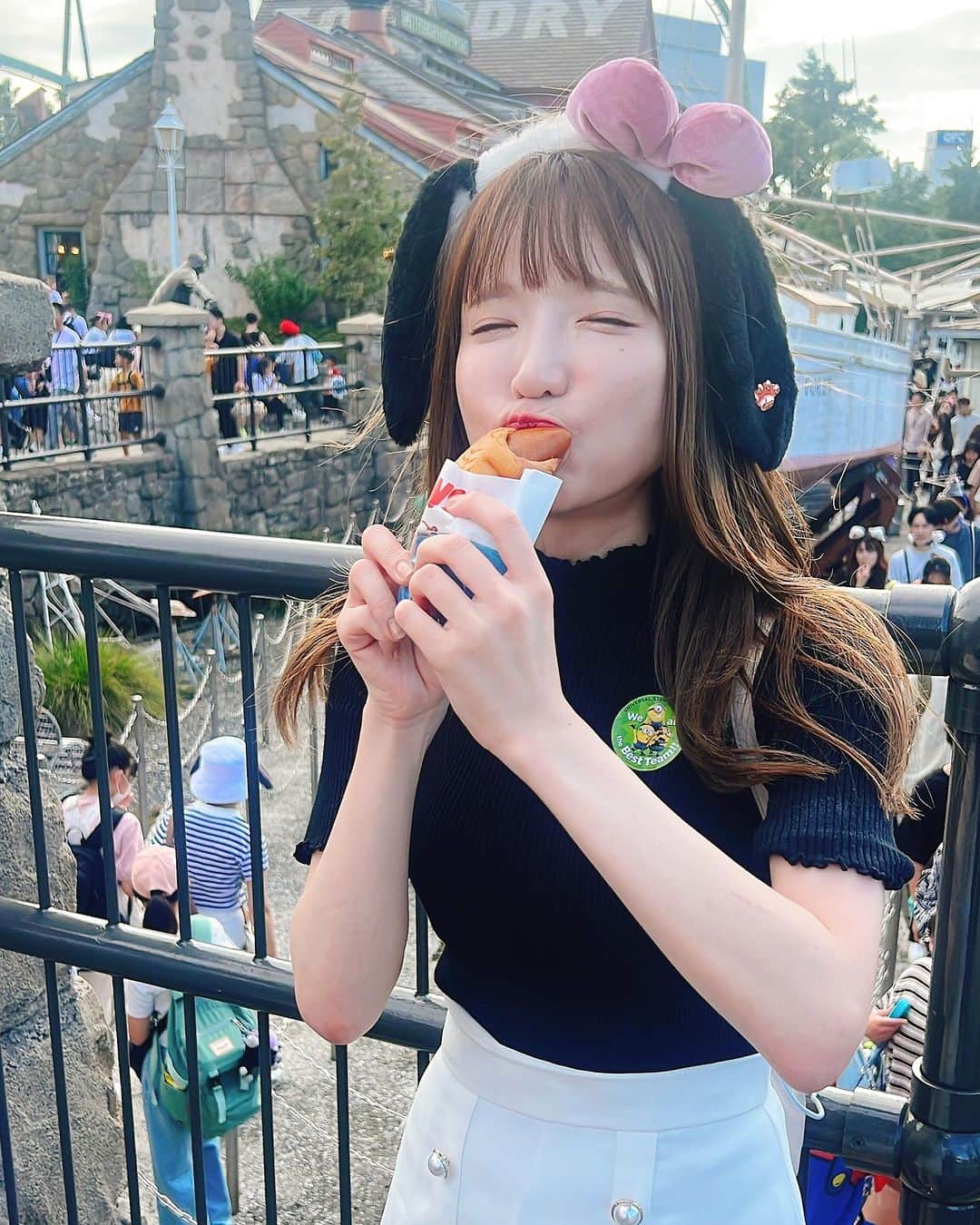 もえのあずきさんのインスタグラム写真 - (もえのあずきInstagram)「🦈🌭 #ユニバ好き#ユニバフード #ユニバコーデ#もえあず」10月15日 11時41分 - moeazukitty