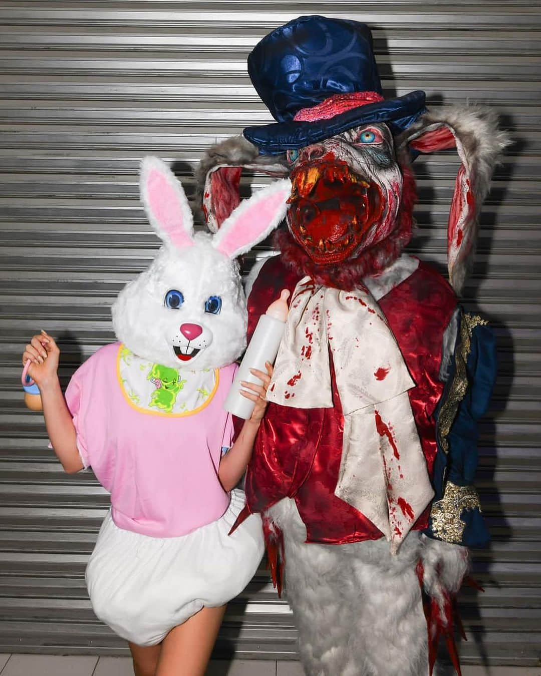 ベリンダさんのインスタグラム写真 - (ベリンダInstagram)「🔪🔪🐰🔪🔪」10月30日 7時34分 - belindapop