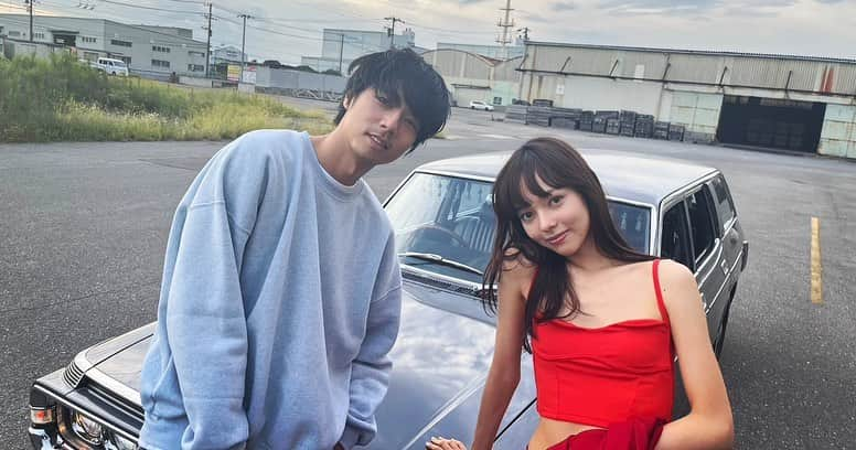 熊木陸斗さんのインスタグラム写真 - (熊木陸斗Instagram)「〜お知らせ〜  Saucy Dogさんの「そんだけ」のMVに出演させて頂きました。  初めてこの曲を聴いたとき、イントロのカッコ良さに痺れて一瞬で曲の世界観に引き込まれました。 その時の感動・感覚を自分なりに直球体当たりで表現させていただきました。 この曲の素晴らしさがMVを通してより多くの人に伝えられたらないいなと思っています。  慎ちゃん、ゆいかちゃん、かずき、 素敵な作品に呼んでくれて本当にありがとう！！  みなさん、ぜひご覧ください！！🔥  @sinn_sd  @y122dr  @sdb_akizawa   #saucydog #そんだけ」10月30日 7時00分 - rikuto_kumaki