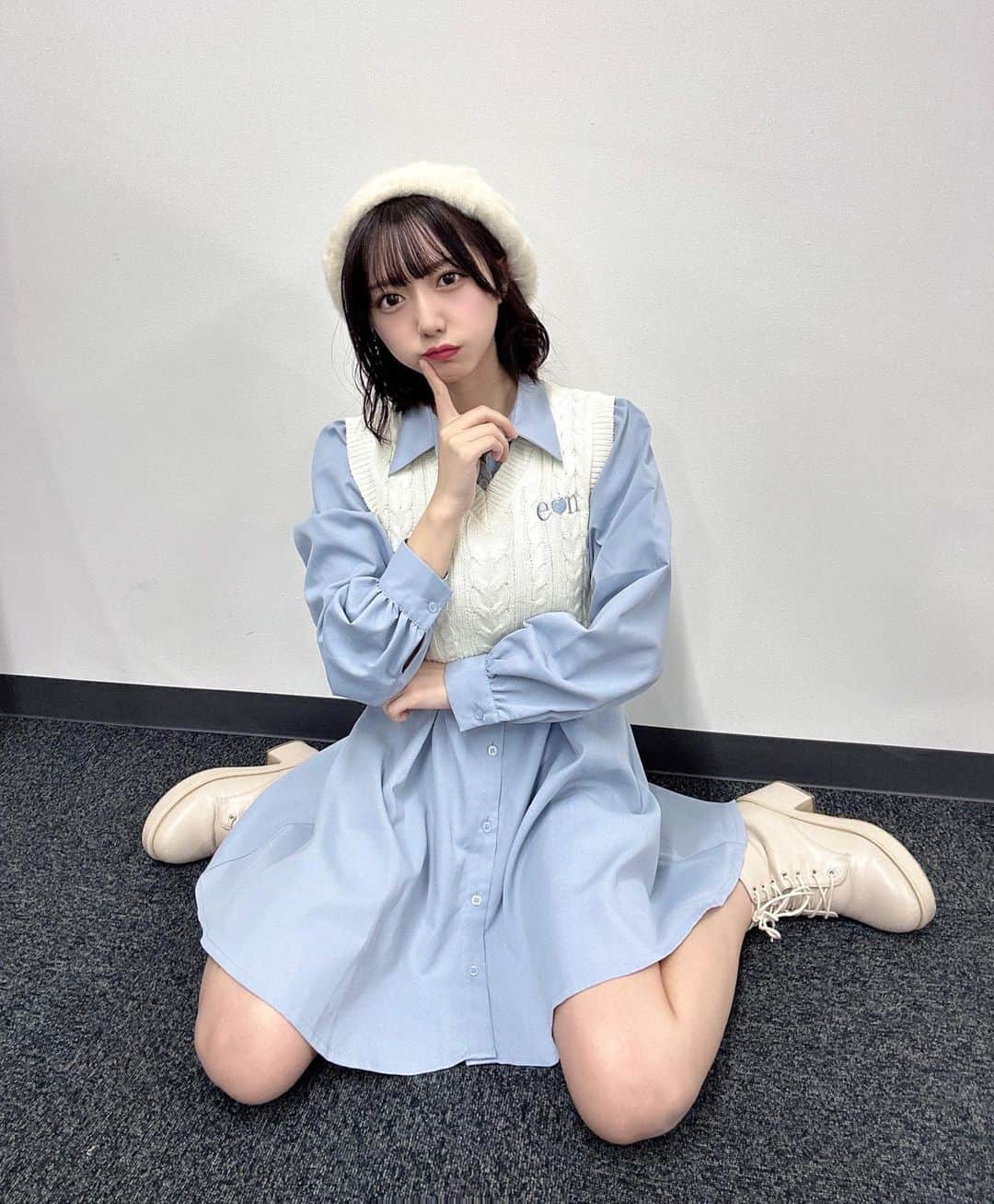 萩田ここのインスタグラム：「🪽🫧 ⠀⠀⠀⠀⠀⠀⠀⠀ 今日のイベントで着た私服〜 久しぶりにベレー帽かぶってもこもこにした☁️ ⠀⠀⠀⠀⠀⠀⠀⠀ ハロウィン特典会で着た衣装もまた今度載せるね メイドさんになったんだ〜🍓🍫 ⠀⠀⠀⠀⠀⠀ 31日の定期公演でちがうコスプレもう1個着るよ‼︎ ⠀⠀⠀⠀⠀⠀ I had a Halloween event today! We have one more event left for Halloween on the 31st👻」