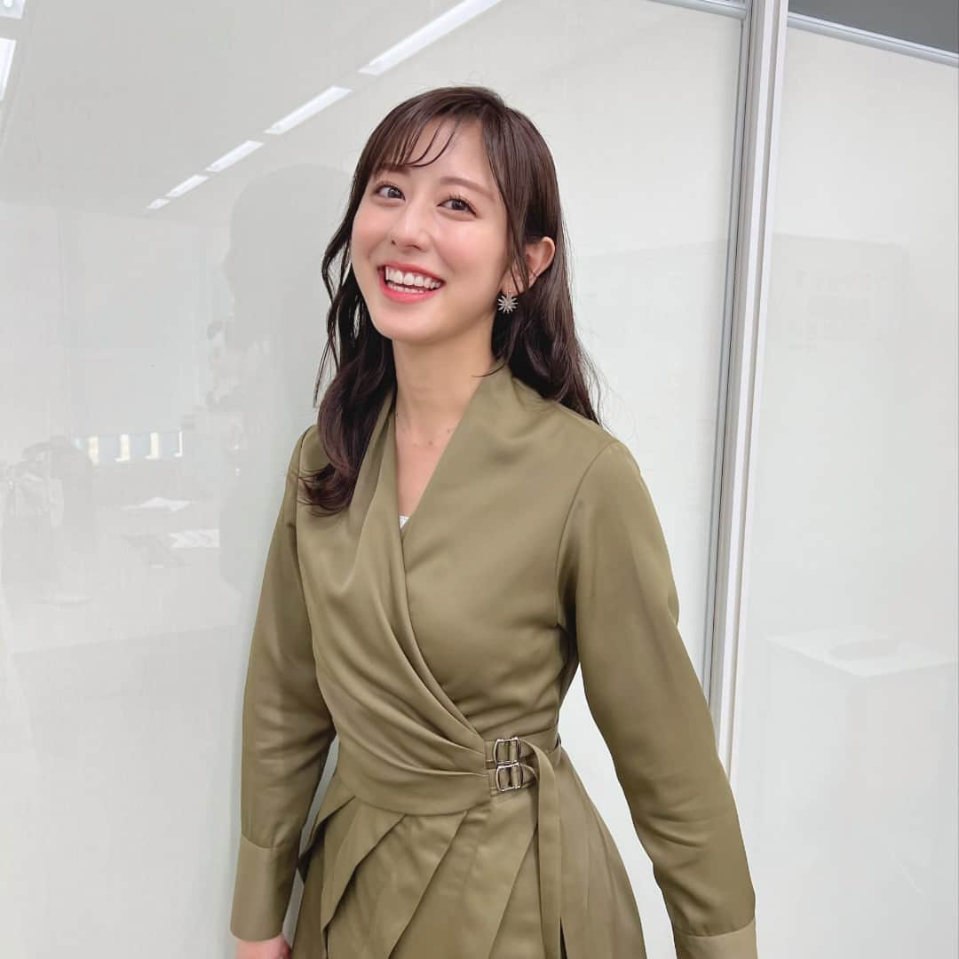 テレビ朝日アナウンサー公式のインスタグラム：「あさ4時55分からは #グッド！モーニング  斎藤アナ、もうすぐ11月ですね！「気付いたら10月も終わりに近づいて来て、今年もあと2ヶ月ですね…！時が経つのが早すぎて付いていけません…。今朝も肌寒いですがどうぞ朝からお付き合いください✩」 #斎藤ちはる」