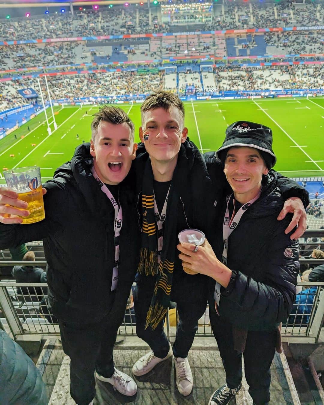 カスパー・リーさんのインスタグラム写真 - (カスパー・リーInstagram)「photo dump from a trip to Paris that I’ll never forget !! Watching South Africa win the Rugby World Cup 2023 Final AGAIN - huge thank you to @asahisuperdryuk for inviting us, I still can’t believe it #giftedtrip #beyondexpected #drinkresponsibly bedrinkaware.co.uk」10月29日 23時12分 - caspar_lee