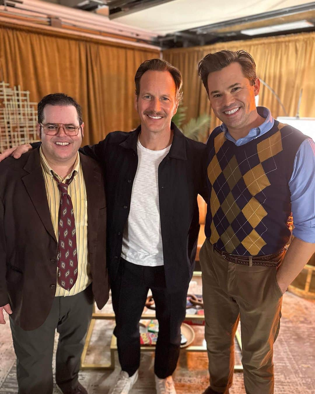 ジョシュ・ギャッドのインスタグラム：「What a joy to get to share the stage with my good friend @thereelpatrickwilson yesterday for @gutenbergbway - love you pal.🙏」