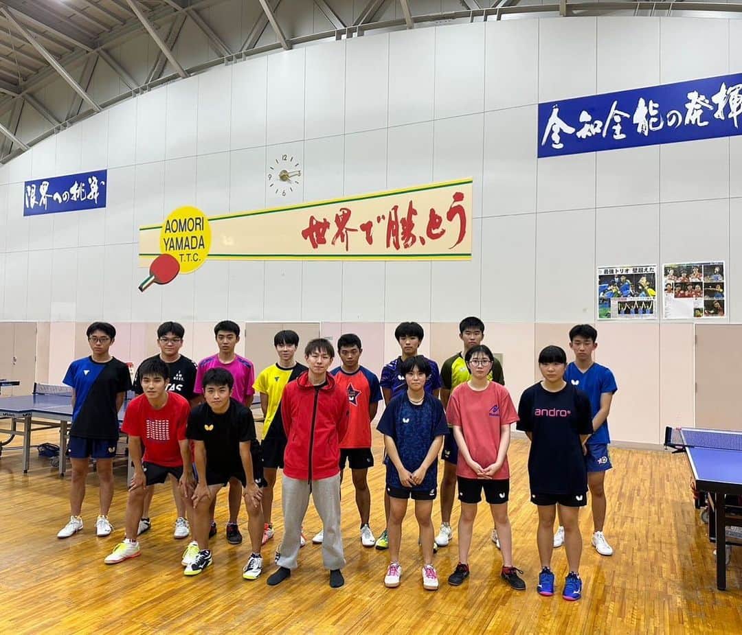 丹羽孝希さんのインスタグラム写真 - (丹羽孝希Instagram)「Niwa Koki Tweet  I won the silver medal of All Japan Adult Table Tennis Championships 2023🥈  Thanks for all the support！  Back at my old school called Aomori Yamada Junior and Senior High School for the eleventh union🏓  ———————————  全日本社会人準優勝でした🥈 たくさんのご声援ありがとうございました！！  高校卒業してから11年振りに青森山田に行ってきました🏓  #tabletennis #卓球 #niwakoki #kokiniwa #丹羽孝希」10月29日 23時24分 - allforkokiniwa