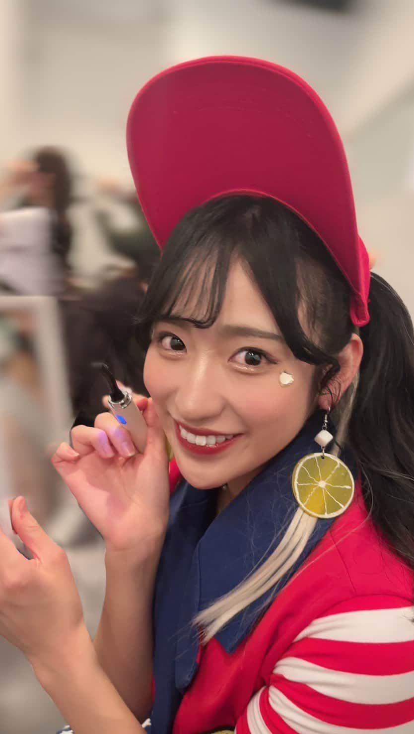 内田ゆめのインスタグラム：「昨日はメルハロありがとうございました😊♥️  ラグビー場に来るとやはりテンションが上がります🏉♥️ またラグビーができる身体に戻りたい😢💭💕  そしてつぎ会えるのは 11月19日対バンライブ♥️(allチーム) 11月29日対バンライブ(1期生スペシャル✨️)  そして、毎週金曜日14時〜16時55分 パーソナリティを務めさせていただきます、あっと･フライデー！✨ ぜひ、お聴き下さい♡♡  素敵な週末送れましたか？♥️  #東京ドーム #都市対抗  #都市対抗野球  #売り子  #ビール売り子 #野球女子  #プロ野球 #高校野球   #野球好きな人と繋がりたい  #野球女子  #ラグビー  #ラグビーワールドカップ  #ラグビー観戦  #ラグビー場  #ワイルドナイツ  #rugby」