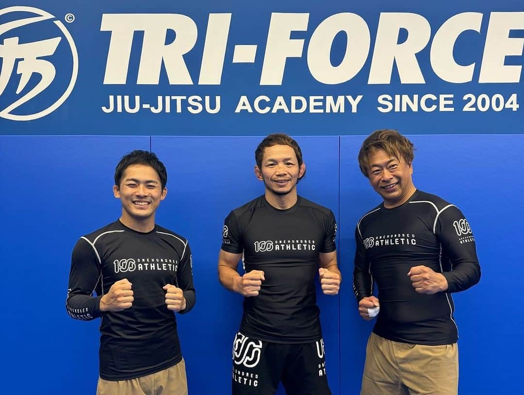 宇野薫さんのインスタグラム写真 - (宇野薫Instagram)「UNO DOJO NO-GI WORK SHOP in トライフォース天満 1部、2部終了  ご参加いただきました皆さまありがとうございました‼︎   トライフォース天満　代表大黒さん、オーナー金子さん トライフォース大阪川本さん、UNO DOJO WORK SHOP 開催していただきありがとうございました。  そして京都、大阪イベントに続き今回もサポートしていただきました廣野さんありがとうございました。」10月29日 23時59分 - caoluno