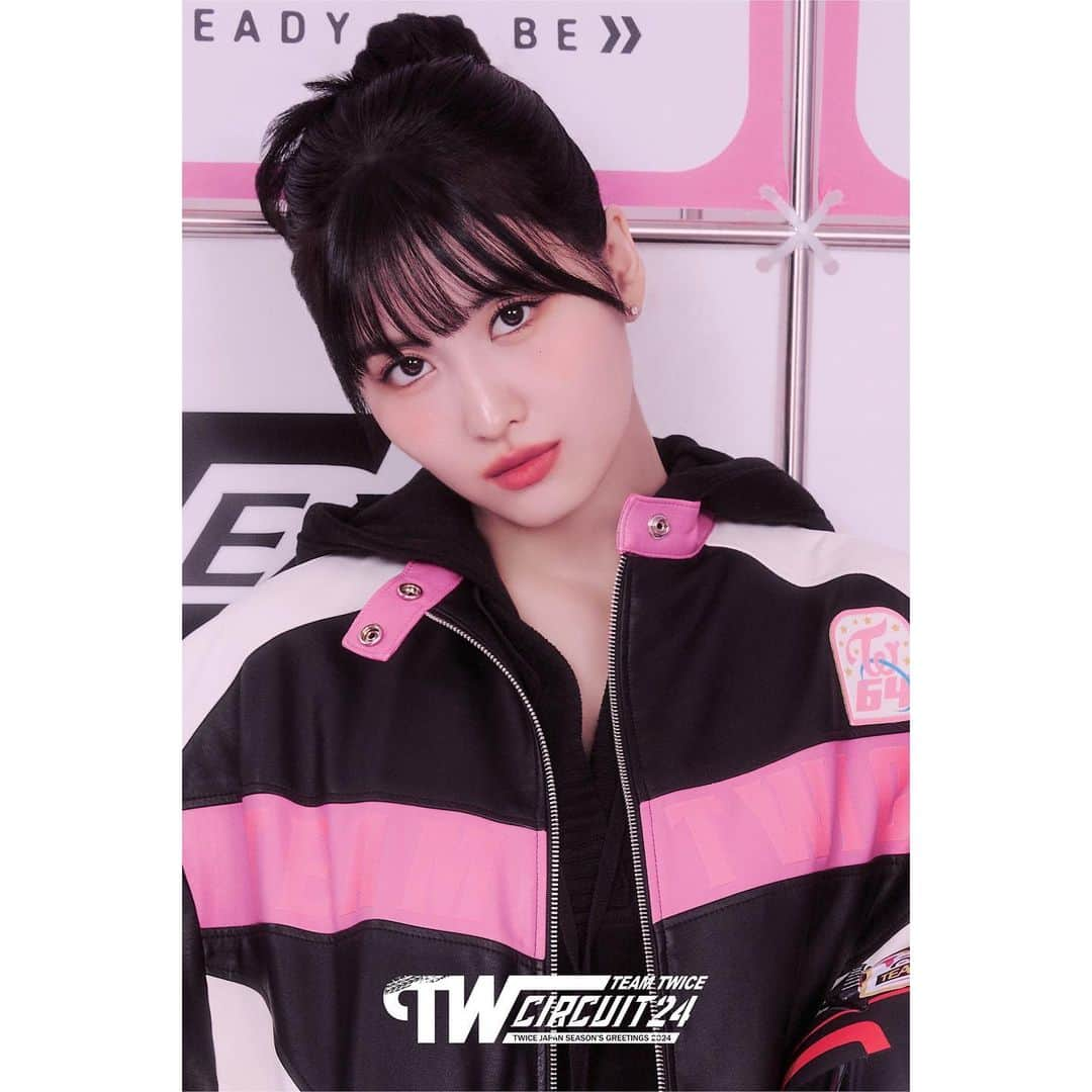 TWICE JAPANさんのインスタグラム写真 - (TWICE JAPANInstagram)「TWICE JAPAN SEASON’S GREETINGS 2024 “Circuit24”  PRE-ORDER🏁 10.13(金) 12:00～11.5(日) 23:59  #MOMO  詳細はこちら▼ https://twicejapan.com/news/detail/1347  #TWICE #TWICE_Circuit24」10月30日 0時01分 - jypetwice_japan