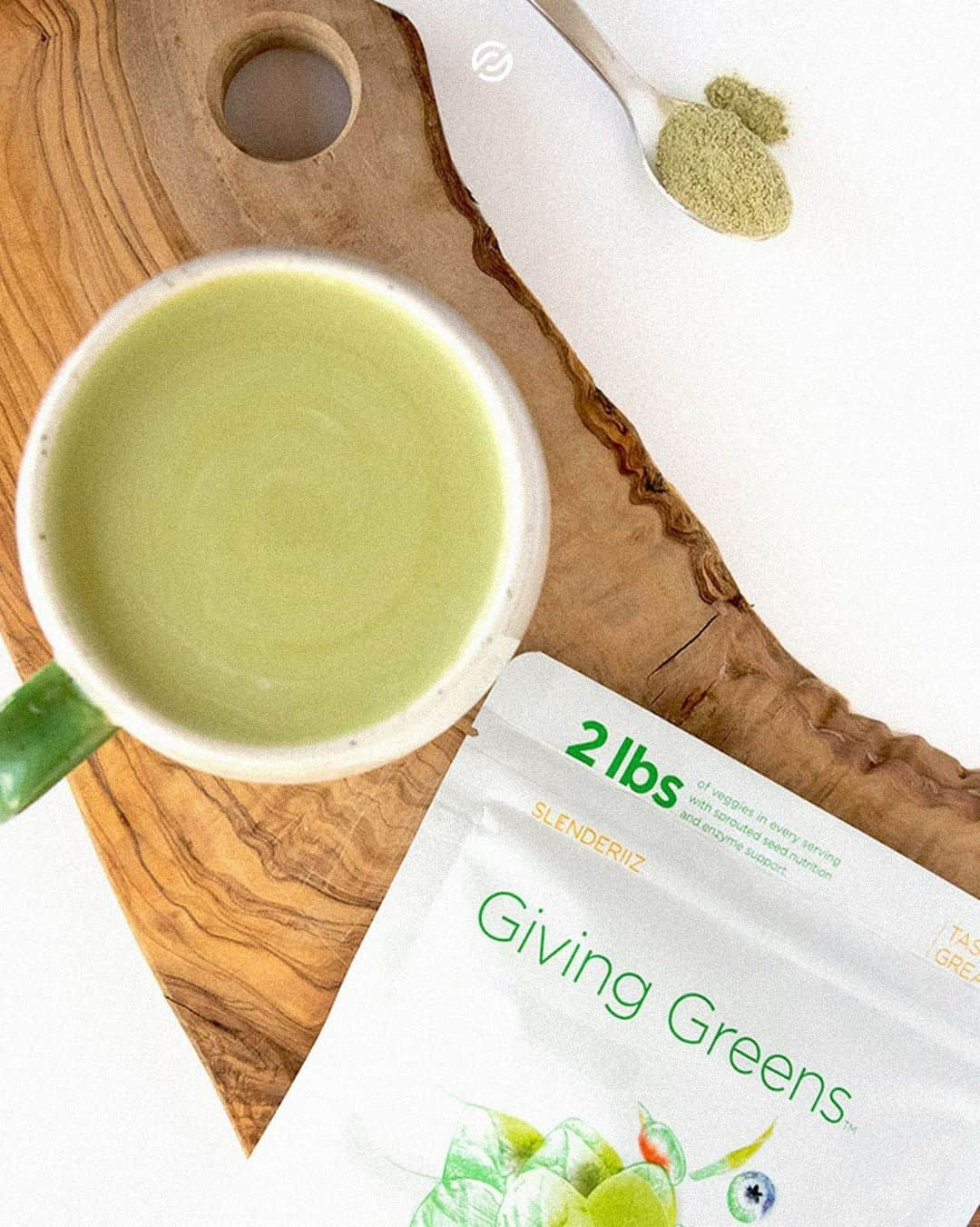 ARIIX Officialのインスタグラム：「Hello, cozy season 🍵  #GivingGreens」