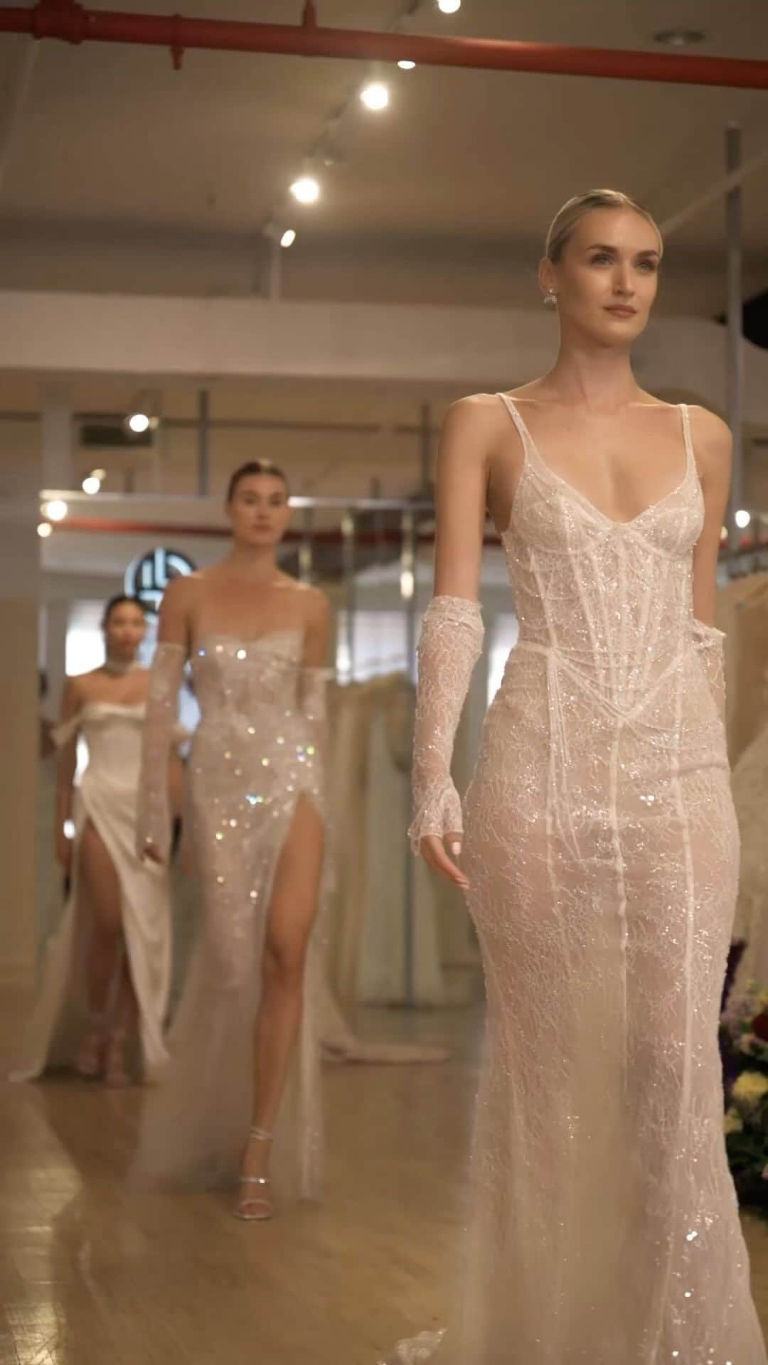 BERTAのインスタグラム：「New @bertaprivee ♥ Privée Nº 11.」
