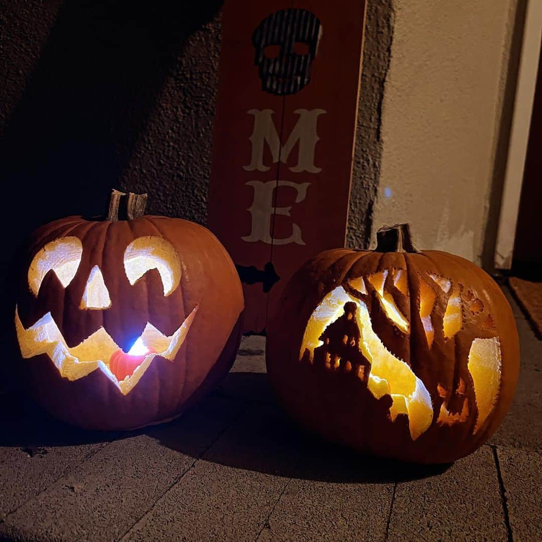 コルトン・ダンのインスタグラム：「🎃」