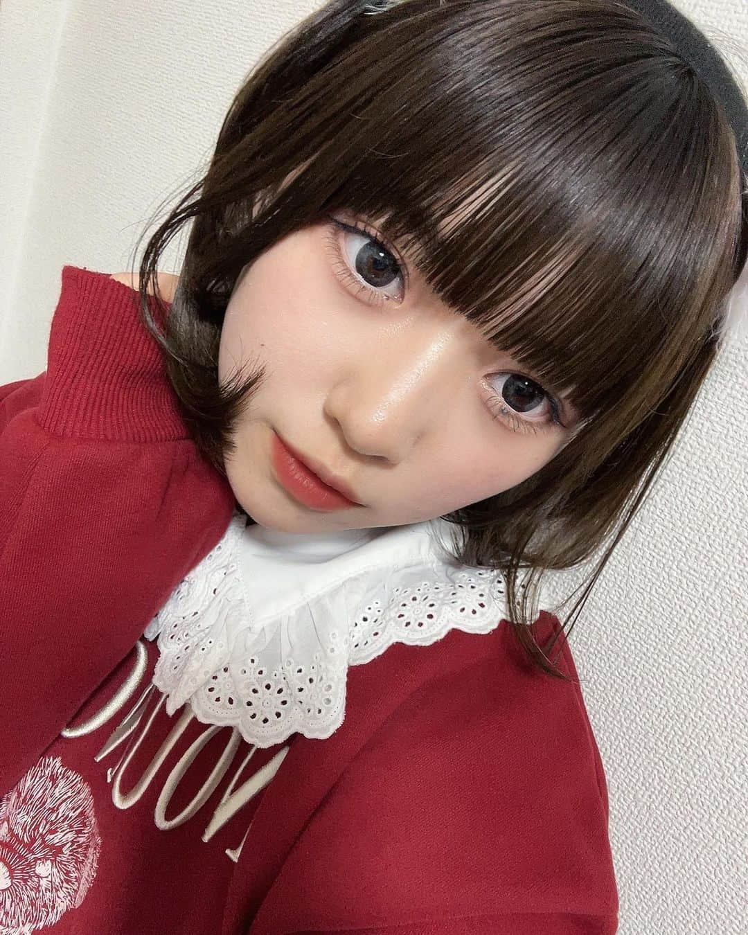 沢村りささんのインスタグラム写真 - (沢村りさInstagram)「甘め🧸 ⁡ ⁡ . ⁡ ⁡ ⁡ #さわりさ #sawalisa #ボブ #ミディアム #内巻き #ヘアアレンジ #ピンクメイク #メイク #03 #19 #merryjenny #甘め #甘めコーデ #jouetie #ブラウス」10月30日 1時29分 - lisa20031208