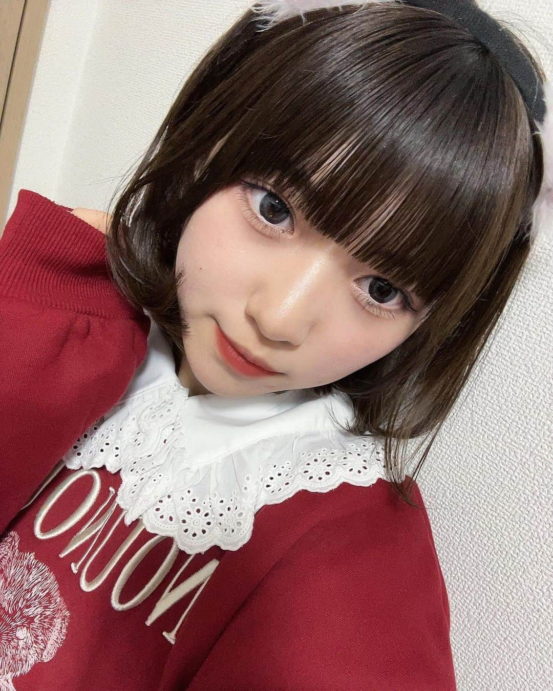 沢村りささんのインスタグラム写真 - (沢村りさInstagram)「甘め🧸 ⁡ ⁡ . ⁡ ⁡ ⁡ #さわりさ #sawalisa #ボブ #ミディアム #内巻き #ヘアアレンジ #ピンクメイク #メイク #03 #19 #merryjenny #甘め #甘めコーデ #jouetie #ブラウス」10月30日 1時29分 - lisa20031208