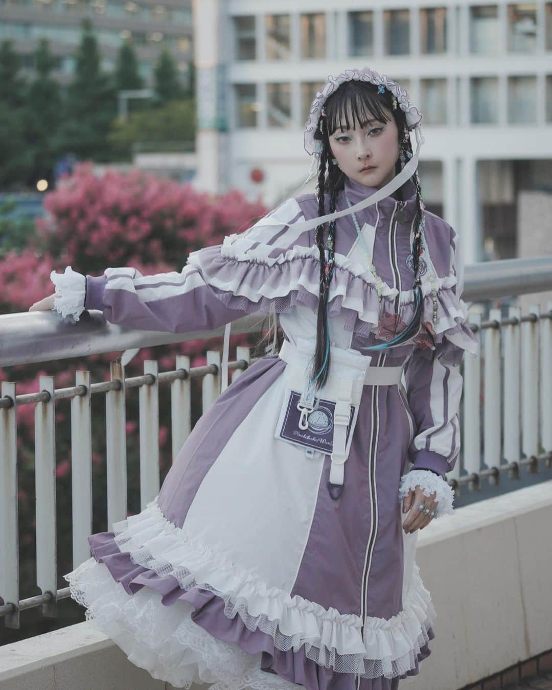 RinRinさんのインスタグラム写真 - (RinRinInstagram)「. 💫🗝️𝐑𝐢𝐧𝐑𝐢𝐧 𝐃𝐨𝐥𝐥 ♡ 𝐀𝐏𝐎𝐋𝐈𝐀🗝️💫 lolita fashion and our accessories 私たちのアクセとロリィタファッション  🌟RinRin 来店 11月1&2 🌟APOLIA 来店11月1,3,5  🎀┈┈┈┈┈┈┈┈┈┈┈┈🎀   ♡𝓢𝓹𝓸𝓻𝓽𝔂 𝓵𝓸𝓵𝓲𝓽𝓪♡  🎀┈┈┈┈┈┈┈┈┈┈┈┈🎀  ♥️アキュートガール2023♥️ 🥀11/1（水）～11/5（日） 🥀伊勢丹新宿店　本館6階催物場 🥀10〜20時 ＊最終日18:00 CLOSE  ♥️acutegrrrl 2023 ♥️ 🥀Nov 1st - 5th! 🥀Shinjuku Isetan 6F 🥀10am - 8pm (*last day ~6pm)  photo: @ooxo  assistant: @yukophotography  hair＆makeup: @hk2711  dress: @hoshibakoworks  accessory: @apolia00 @lumirevebyrinrin  direction: rinrin  大好きの @apolia00 と私の @lumirevebyrinrin 一緒にコラボアイテムとフォトスポット作ります！ぜひ遊びに来てね🌟  My brand @lumirevebyrinrin and my fav @apolia00 will have special collab items and a photo spot for everyone to enjoy! Please come by~🌟  アメリカ、ロサンゼルス出身、日本を拠点に活動しているロリィタモデル、クリエーター、シンガーで東京の独特のファッションに魅了され、世界へ向けて発信するRinRin DollのハンドメイドアクセサリーブランドのLumireveと架空の異国をイメージし、エキゾチックでシノワズリなアクセサリーを制作するAPOLIAのコラボレーションブランド。色んな小物で身につけて、ロリィタやかわいいファッションを楽しめる個展になってます。  Lolita fashion model, YT creator, and singer, RinRin Doll from Los Angeles and based in Tokyo, is collaborating through her handmade brand, Lumireve, with chinoiserie accessories maker APOLIA to create pieces fit for a fantasy world and showcase different lolita fashions. We hope to encourage more kawaii expressions through playing with styling!  #rinrindoll #japan #tokyo #harajuku #japanesefashion #tokyofashion #harajukufashion #東京 #コーデ #今日のコーデ #原宿 #ootd #isetan #acutegrrrl #acutegrrrl2023 #sweetlolitafashion #egl #lumireve #ooxo #apolia #angelicpretty #ロリィタ #伊勢丹 #新宿伊勢丹 #shinjuku #shinjukuisetan」10月30日 1時22分 - rinrindoll