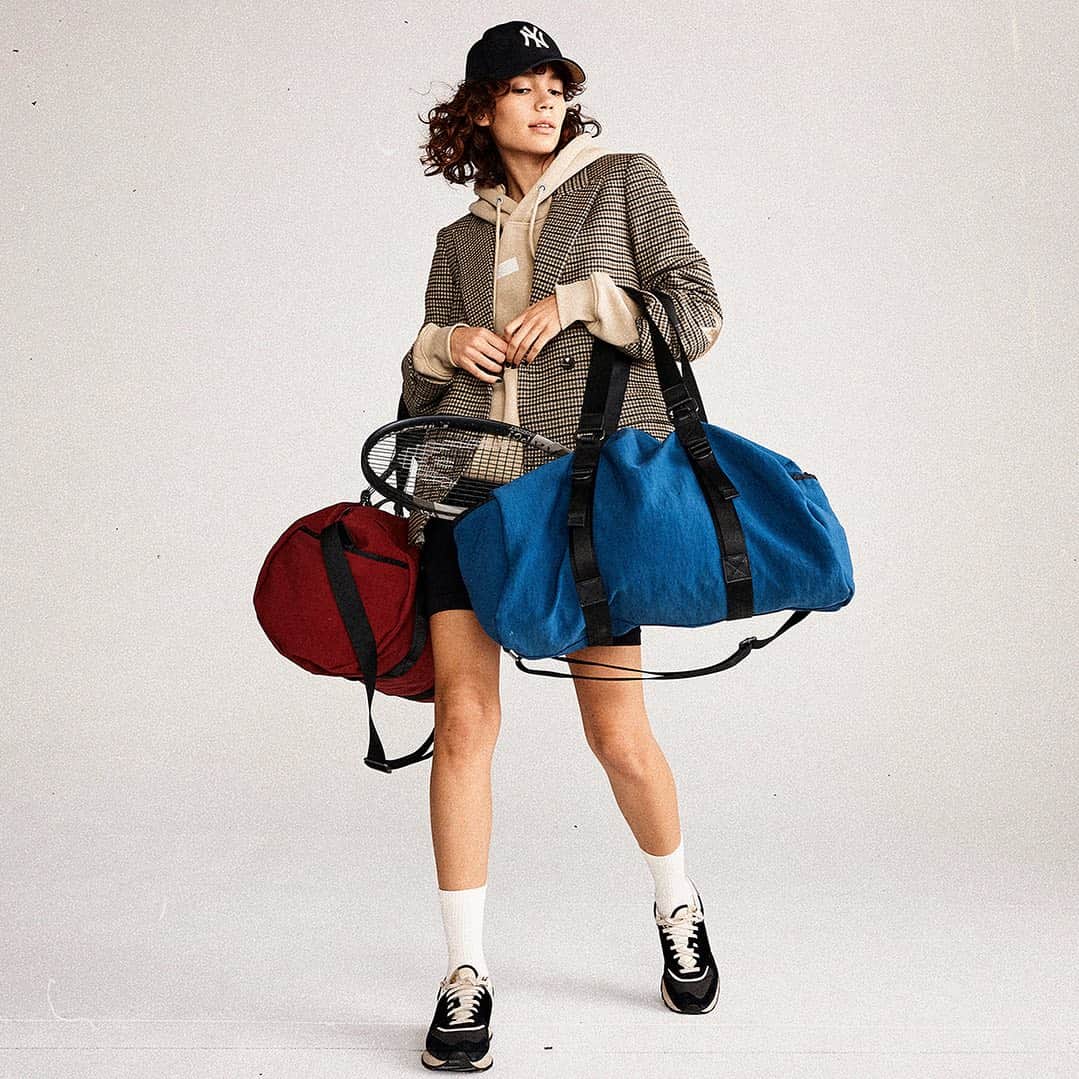 ボトキエのインスタグラム：「Meet you on the court 🎾」