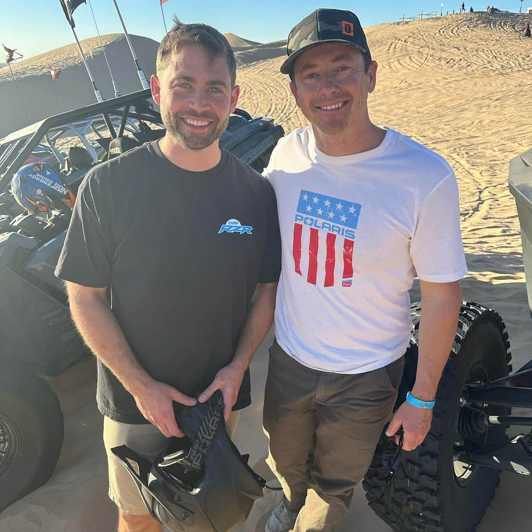 コーディー・ウォーカーさんのインスタグラム写真 - (コーディー・ウォーカーInstagram)「It’s a whole nother level out here in Glamis! I have been enlightened. What a great group of people - thank you for the warm welcome into the Family @polarisrzr Genuinely excited for what we do next! #polarisrzr #camprzr」10月30日 1時57分 - codybwalker