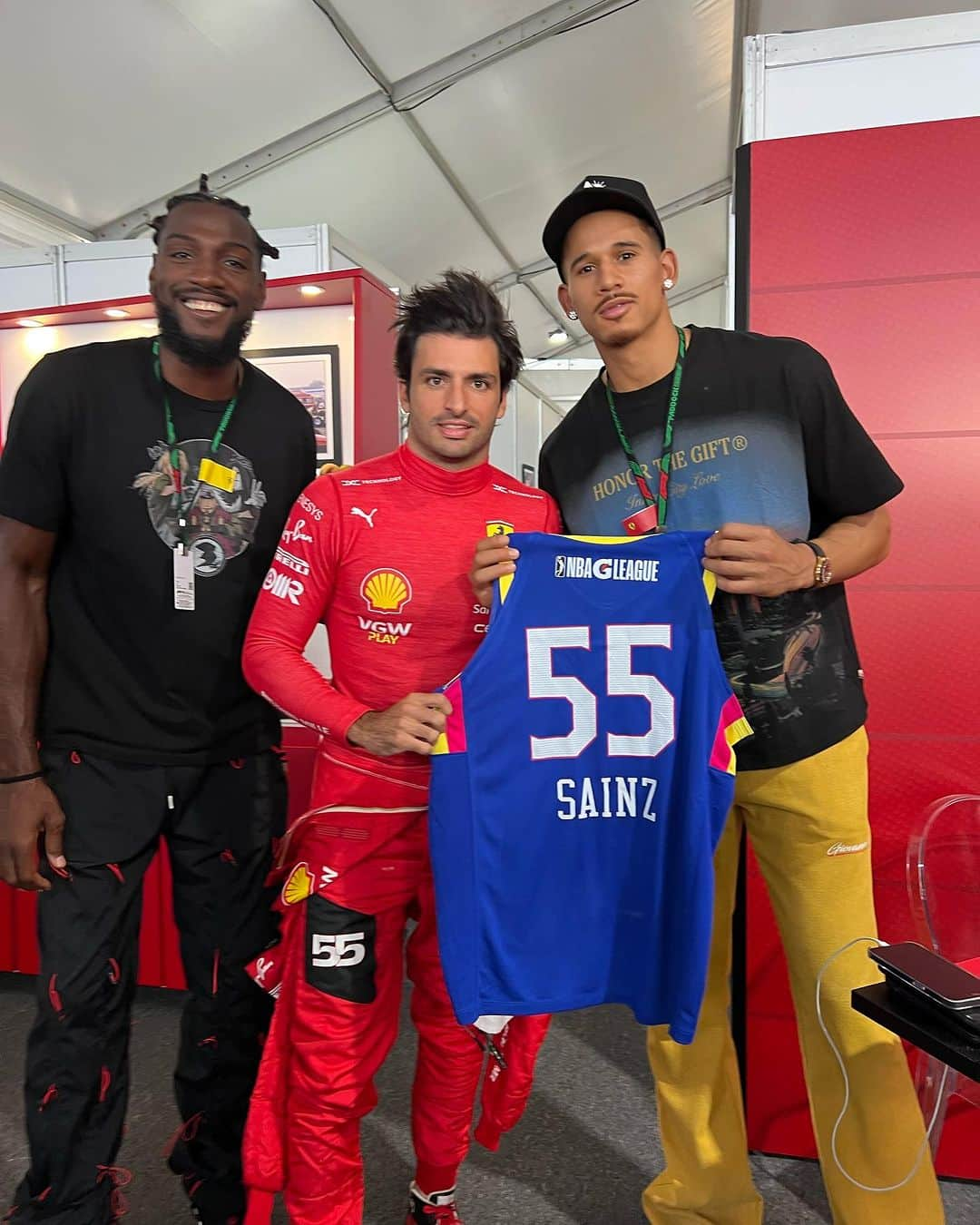 ケネス・フェリードさんのインスタグラム写真 - (ケネス・フェリードInstagram)「DÍA UNO @f1! WHAT A BLESSING & SURPRISE MY FIRST @f1 EXPERIENCE! THANK YOU @ferrari @scuderiaferrari & @capitanescdmx FOR GIVING ME THE OPPORTUNITY, I TRULY ENJOYED IT!」10月30日 2時41分 - kennethfaried35