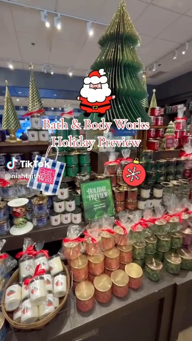 のインスタグラム：「We're soaking up all of the Holiday feels early (and you should too!)! 🥰🎄Let us know what you're looking forward to picking up! ⤵  📸 @niahfaith_」
