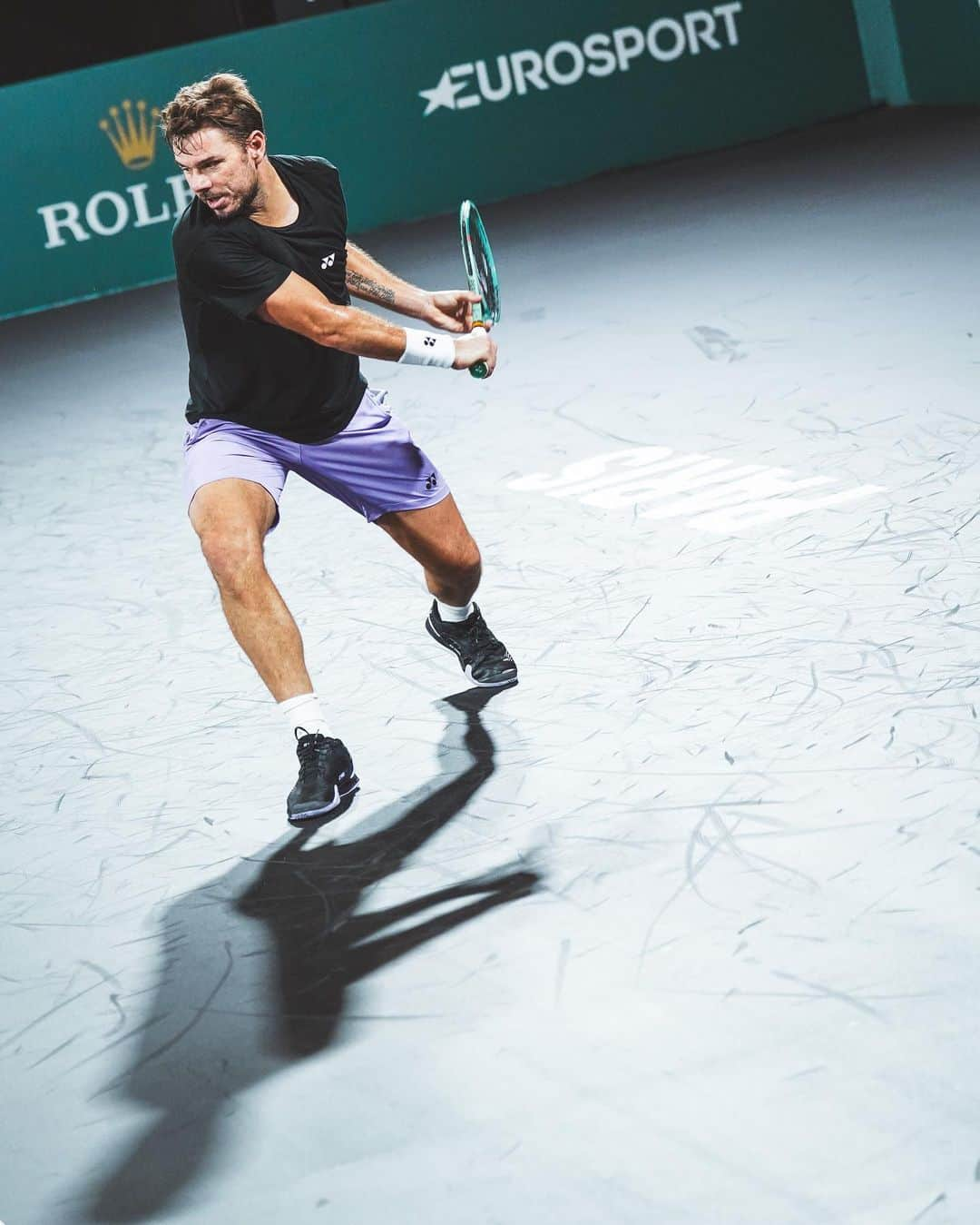 スタニスラス・ワウリンカさんのインスタグラム写真 - (スタニスラス・ワウリンカInstagram)「Last practcie before the start @rolexparismasters Tomorrow 8:30pm  🎾💪🏻🇫🇷🥖🙏🏻❤️ #practice #hardwork #trusttheprocess #france #paris  📸 @ben_abbou」10月30日 3時39分 - stanwawrinka85