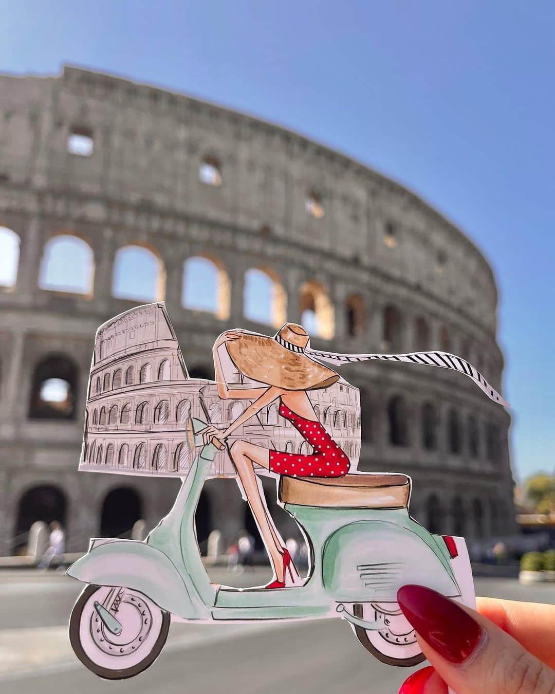 Holly Nicholsのインスタグラム：「Scenes from Italia 💕 #rome #amalfi #positano #fashionillustration #copicmarkers #illustration #copic」