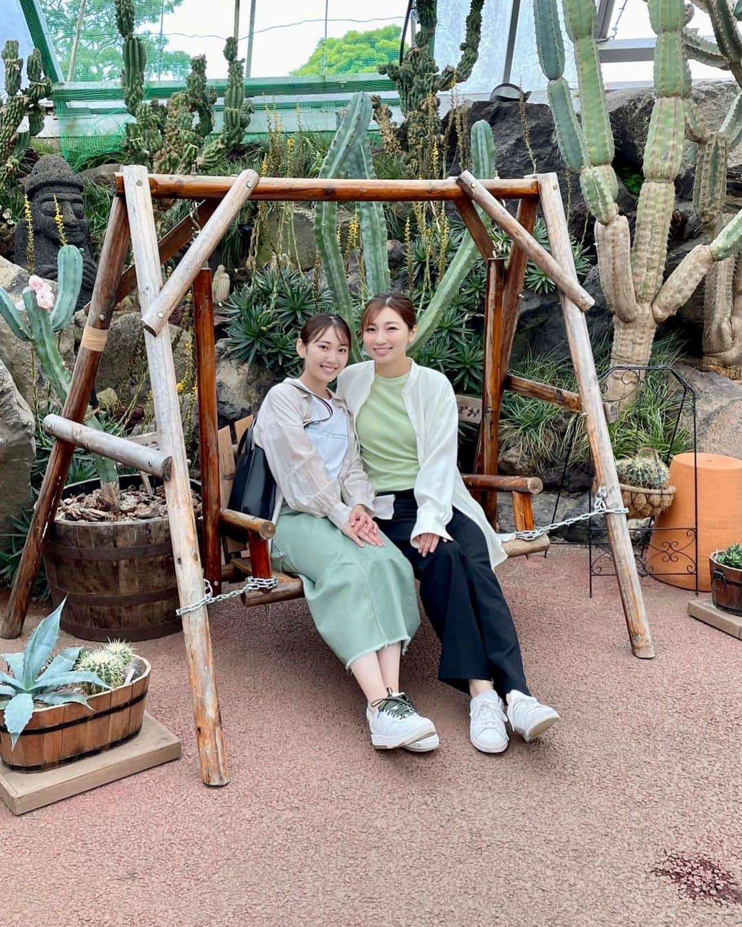 林田美学さんのインスタグラム写真 - (林田美学Instagram)「かっこよくて、可愛い先輩☺️🩵 春はお花見、夏はかき氷…食べそびれましたが、秋は何しましょ🫶🏻  #はたぴさん #happybirthday」10月15日 21時17分 - minorihayashida