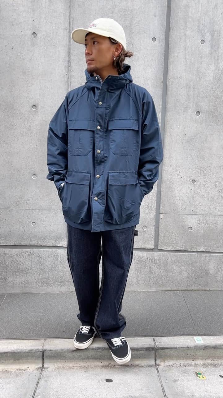 のインスタグラム：「SIERRA DESIGNS × Standard California Mountain Parka、明日発売です。  Navy:L Beige:M  (167cm63kg)   @standardcalifornia_os  @standardcalifornia_movie  @sierradesigns_japan   #standardcalifornia #スタンダードカリフォルニア #sierradesigns #シエラデザインズ  #daytripper #デイトリッパー  #mountainparka #マウンテンパーカー」