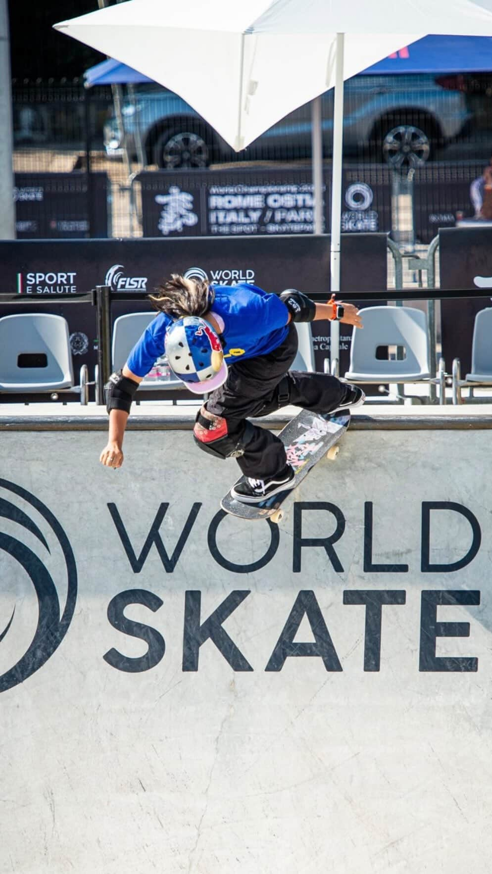 四十住さくらのインスタグラム：「🔮🔮🔮  @worldskatesb  @worldskateofficial   @peacocksk8 🎥 @pierocapannini 📸」