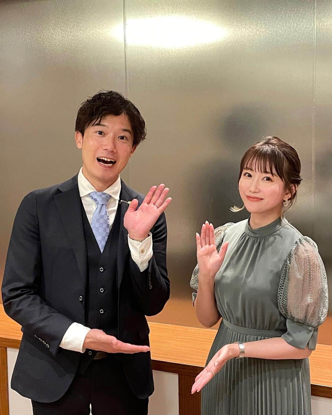 津田麻莉奈さんのインスタグラム写真 - (津田麻莉奈Instagram)「第8回シルク・ホースクラブ クラブパーティーで、 関西テレビアナウンサー 川島壮雄さん @moriokawashima と 進行役を務めさせていただきました！  2013年に開催された第1回のパーティーから 進行のアシスタントを務めさせていただき…  コロナ禍を経て久しぶりとなった今回のパーティーに また参加できてとても嬉しかったです🥹 そしてめっちゃ楽しかったです！！！  みなさまありがとうございました！🙇‍♀️  皆様の愛馬のご活躍を願って…！🐎 (わたしの愛馬の活躍もね…)  #シルクホースクラブ  #シルクホースクラブパーティー  #まりなる #津田麻莉奈」10月15日 21時44分 - tsudamarinal