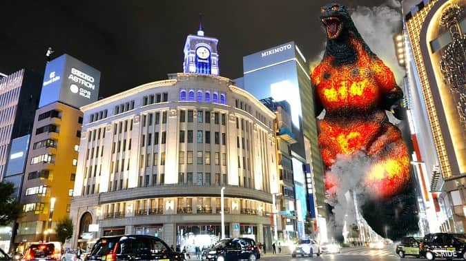 ぎわちん。のインスタグラム：「ゴジラ核爆発の危機。 #ゴジラ #godzilla #ゴジラvsデストロイア  #godzillavsdestroyah #バーニングゴジラ #burninggodzilla  #銀座 #東京 #ginza #tokyo #ぎわちん」