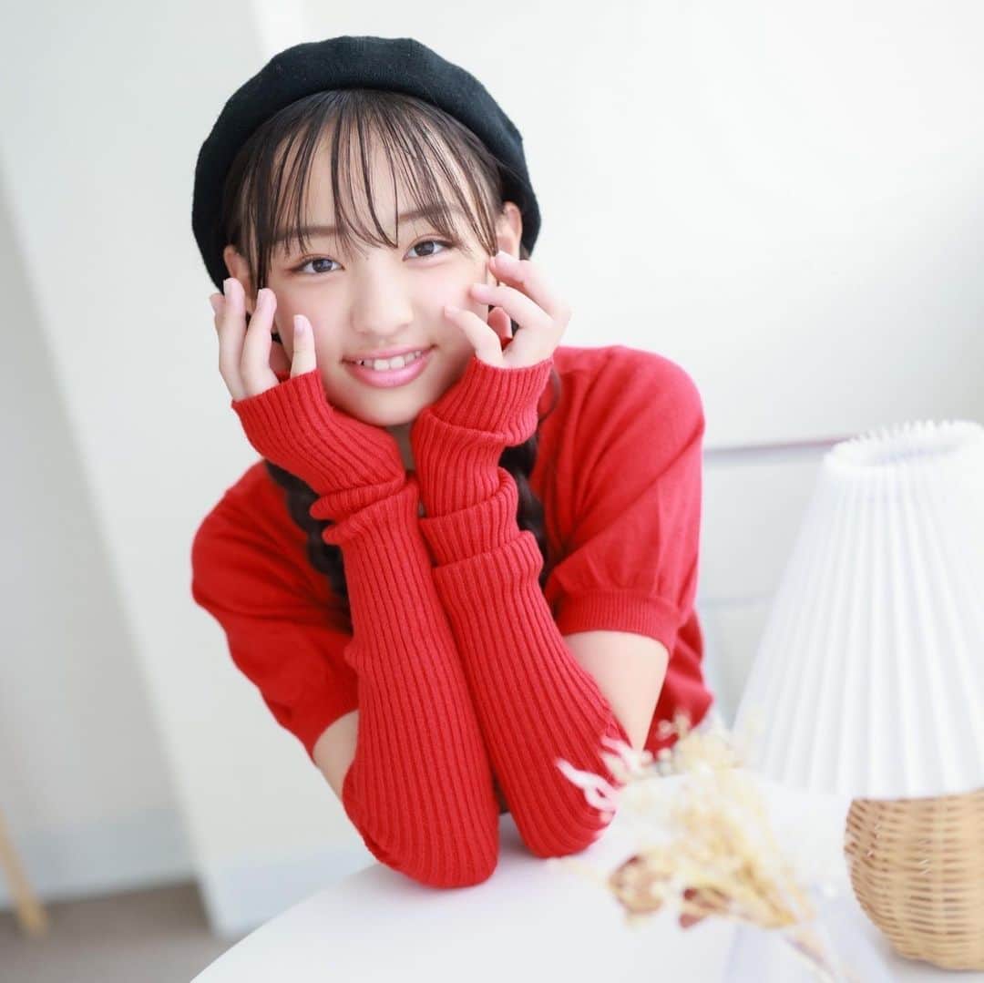 のインスタグラム：「♡yuno♡ ㅤㅤㅤㅤㅤㅤㅤㅤㅤㅤㅤㅤㅤ 今日は地域のお祭りに行ってきたよ❤️ その後、お友達がお家に遊びに 来てくれて楽しかったです😍 ㅤㅤㅤㅤㅤㅤㅤㅤㅤㅤㅤㅤㅤ ㅤㅤㅤㅤㅤㅤㅤㅤㅤㅤㅤㅤㅤ #喜島結乃  #js4 #4年生 #10歳  #撮影 #女の子 #女の子コーデ  #algy #algyコーデ」
