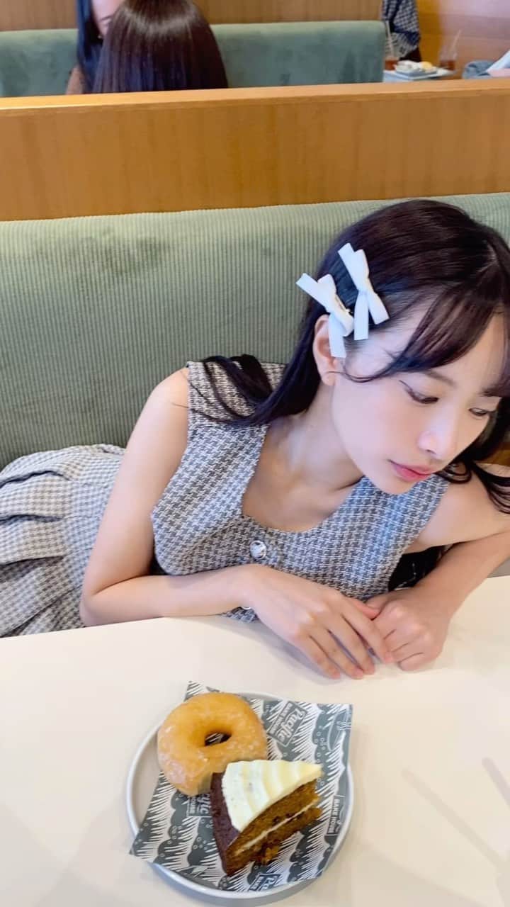 藤川らるむのインスタグラム：「🍩🍩🍴」
