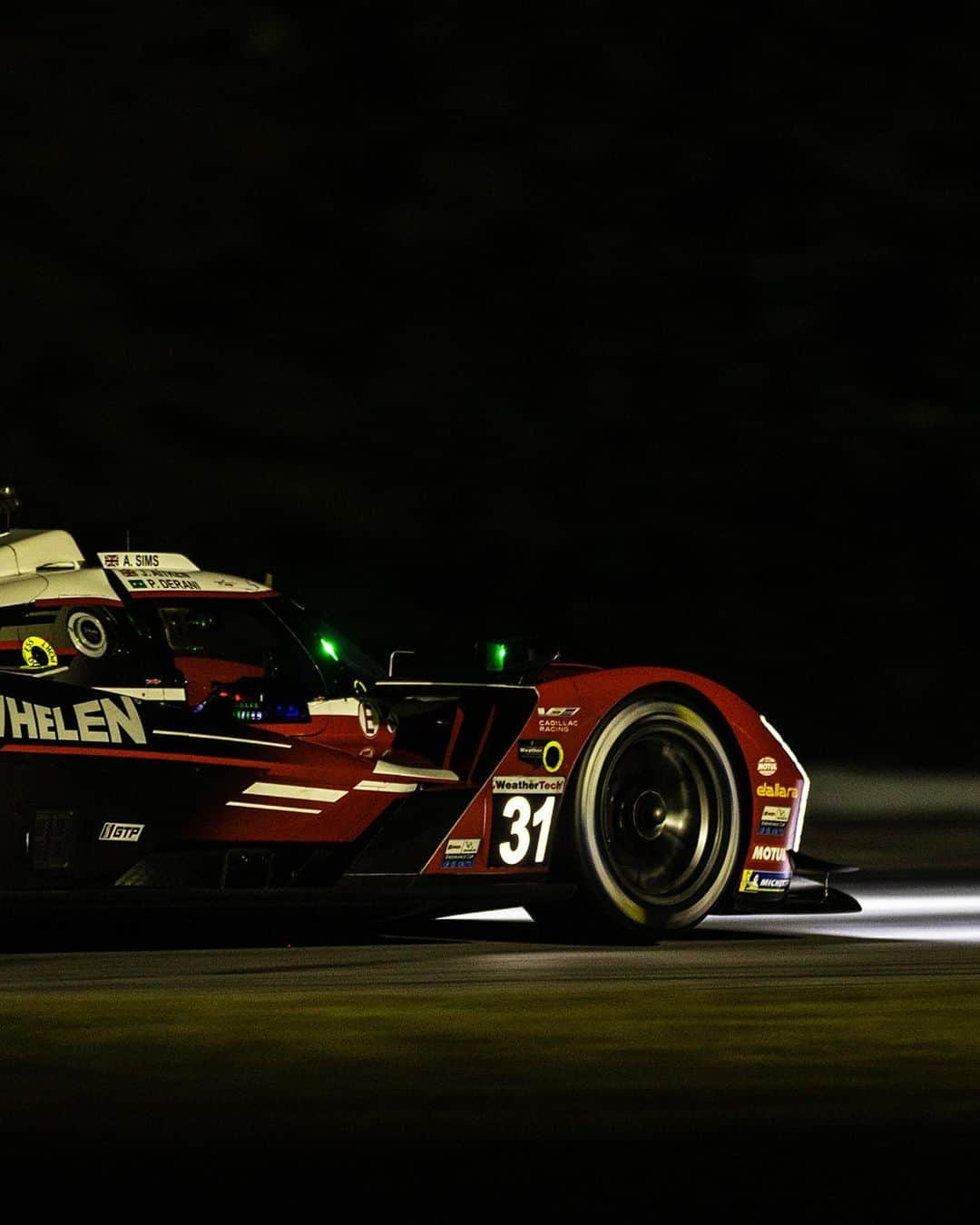 キャデラックさんのインスタグラム写真 - (キャデラックInstagram)「2023 IMSA GTP Champions!  The No. 01 V-Series.R finished in 2nd at @roadatlanta, securing #CadillacRacing the Manufacturer and Endurance Championships! The No. 31 earned the GTP Driver, Team and Endurance titles. An iconic first year for GTP racing and a huge thank you to our teams. #BeIconic」10月15日 14時00分 - cadillac