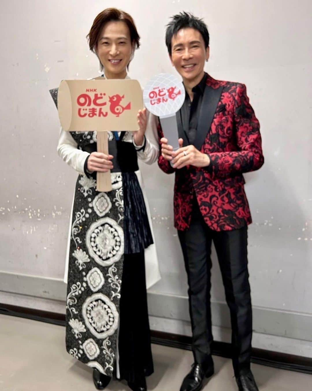 郷ひろみのインスタグラム：「今日は秋田でNHKのど自慢だったよ‼️ご出演された皆さん、素晴らしかったよねっ👍 みんな最高〜っ‼️  I was in the NHK live program/Nodojimann today!  #郷ひろみ#hiromigo」