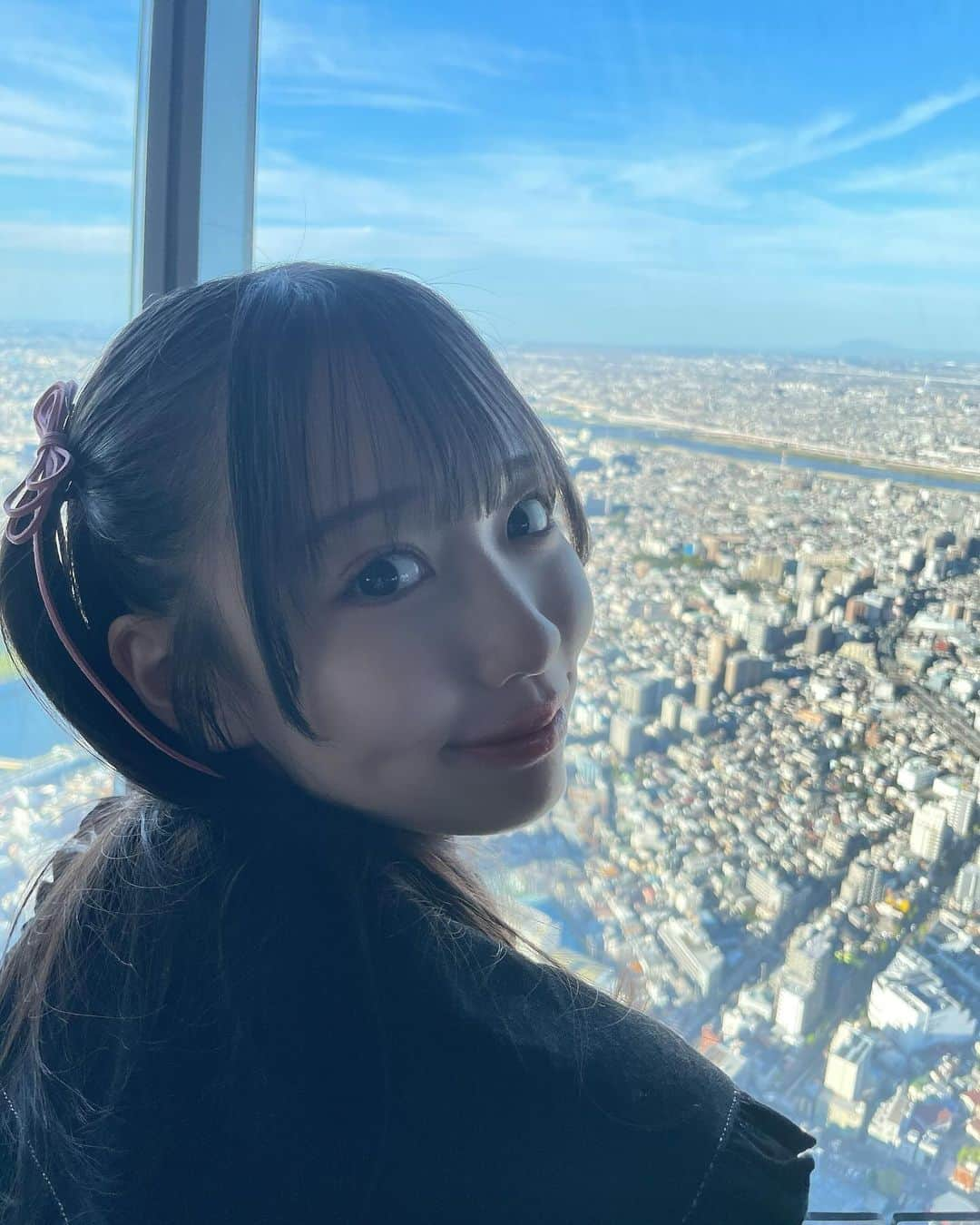 柳川みあのインスタグラム：「スカイツリーにも登ってきたの🗼 次は夜に登ってみたいなっ😵‍💫 #スカイツリー #東京観光」