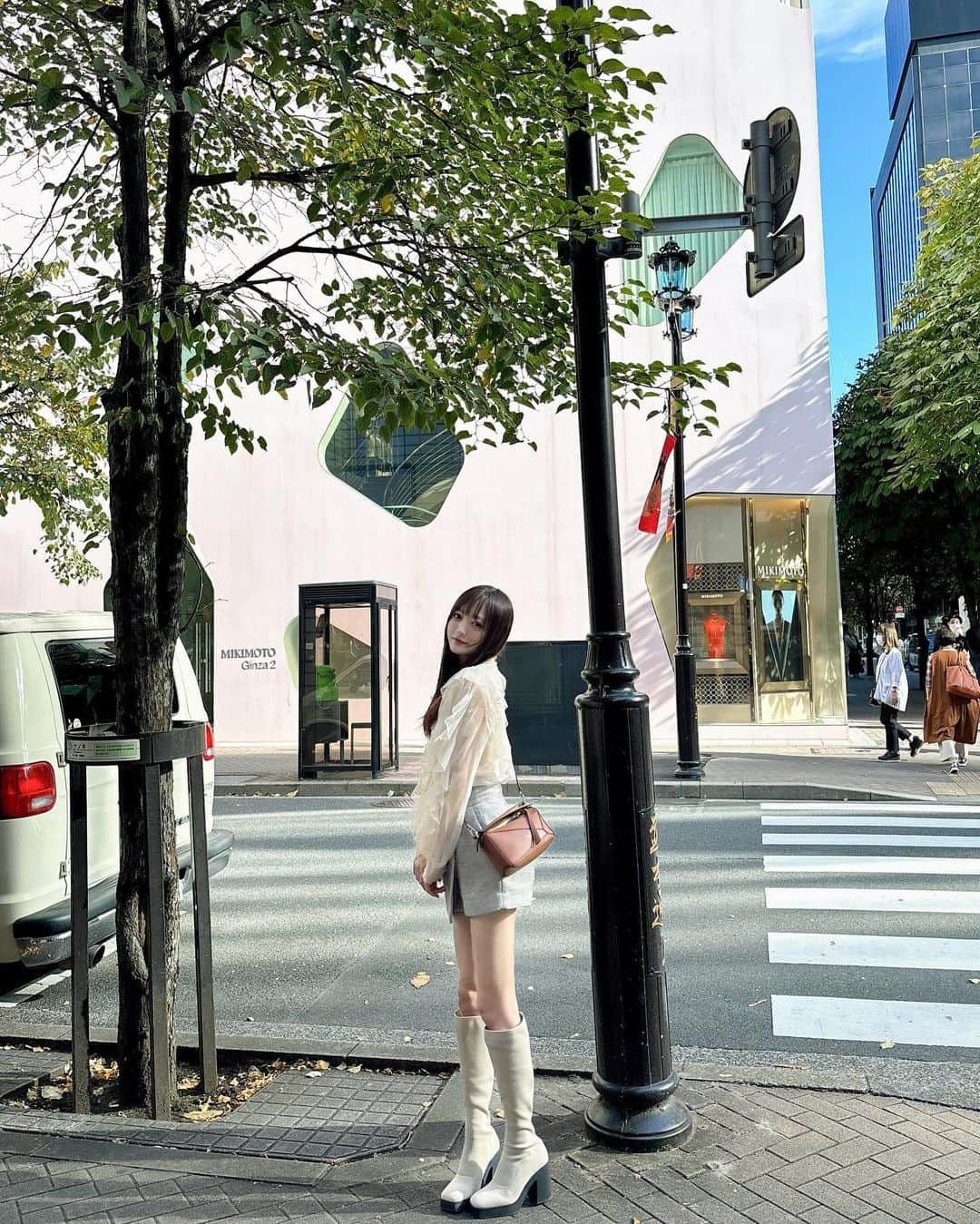 小林莉奈のグルメインスタ