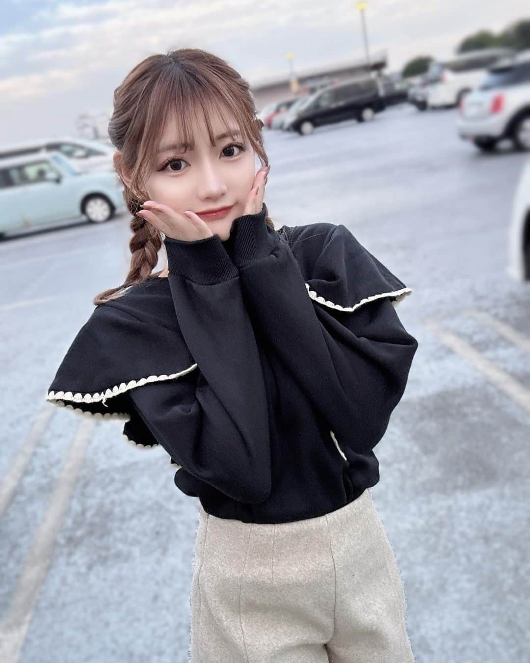 YUINAさんのインスタグラム写真 - (YUINAInstagram)「この服形可愛くてお気に入り‪ෆ‪.*･ﾟ  @shein_japan のだよっっ  クーポンコード載せとくね🤍  ▷▶ 【 SAJP7 】」10月15日 16時25分 - y_i_n35