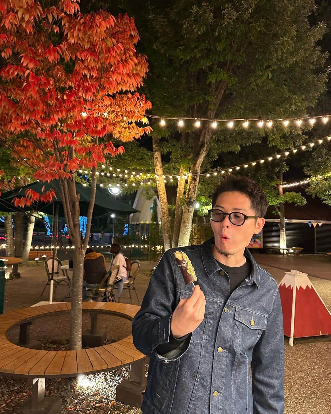 江原蓮さんのインスタグラム写真 - (江原蓮Instagram)「. チョコバナにー🍌🍫  #チョコバナナ」10月15日 16時57分 - ehararen