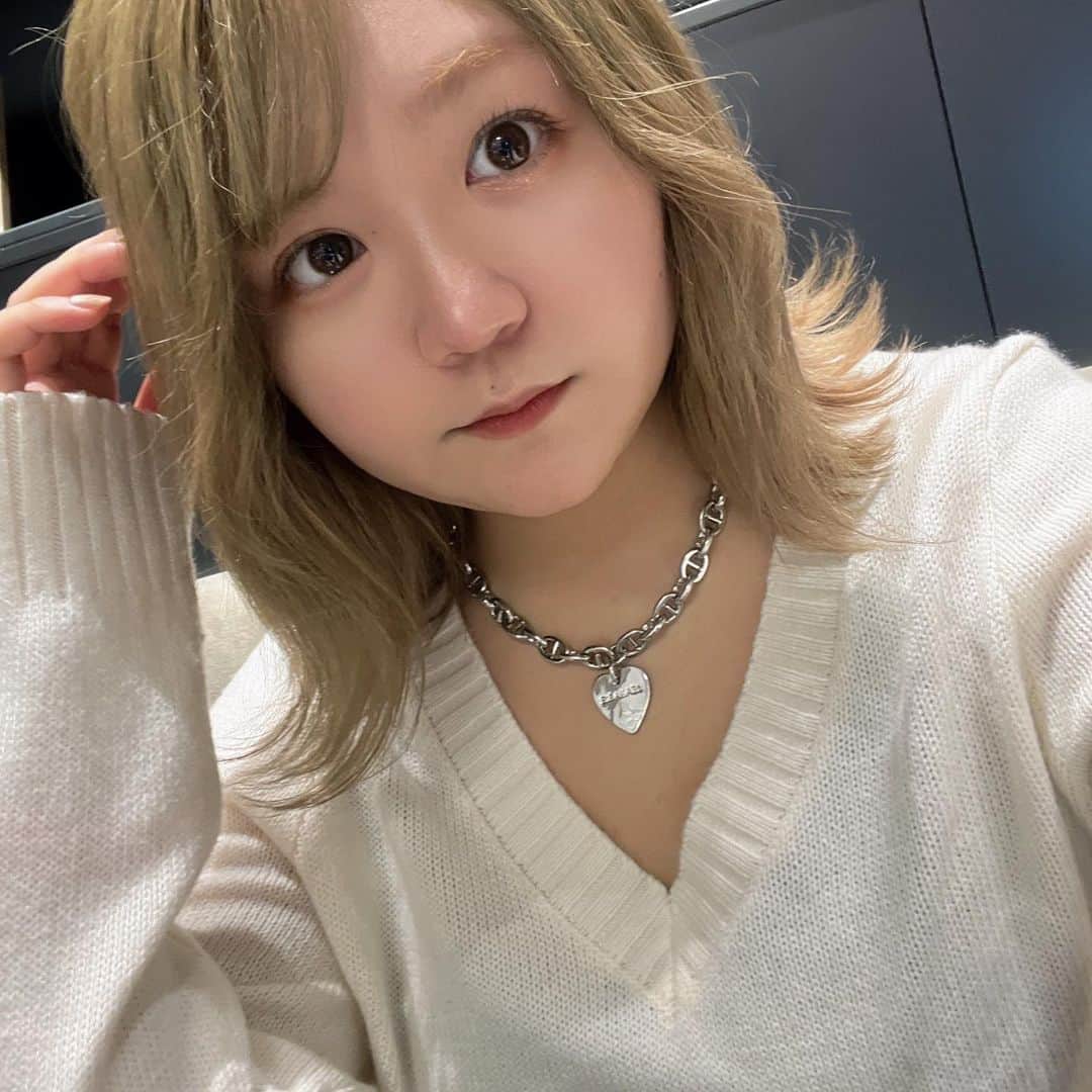 ちょこばななのインスタグラム：「勘で頼んだパンがめっちゃ美味しかった日🫨🫶🫶 .  #selfie#ootd#데일리#좋아요#셀카#셀스타그램#셀피#cafe#coffee#カフェ巡り#渋谷#渋谷カフェ#渋谷スクランブルスクエア」