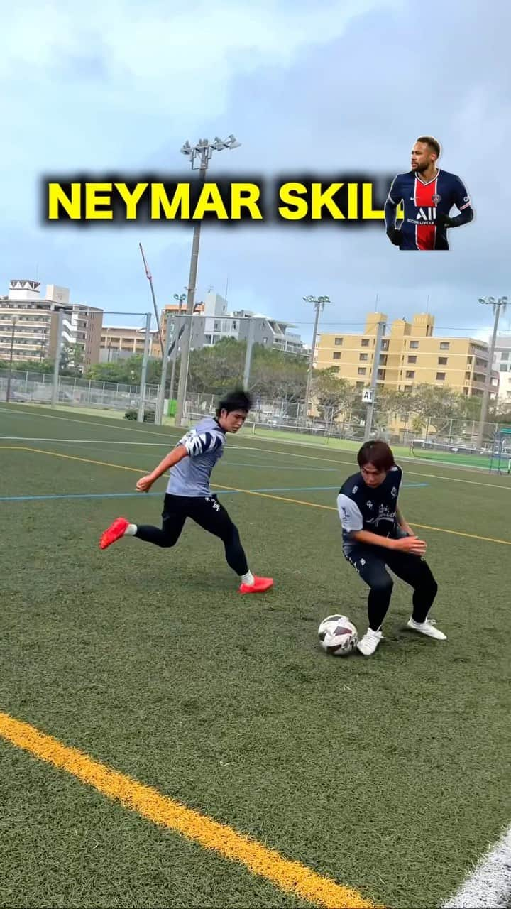 koheiのインスタグラム：「NEYMAR TURN⚽️🇧🇷 真似してみてね😆👍 #soccer #football #skills #サッカー #ドリブル#neymar」