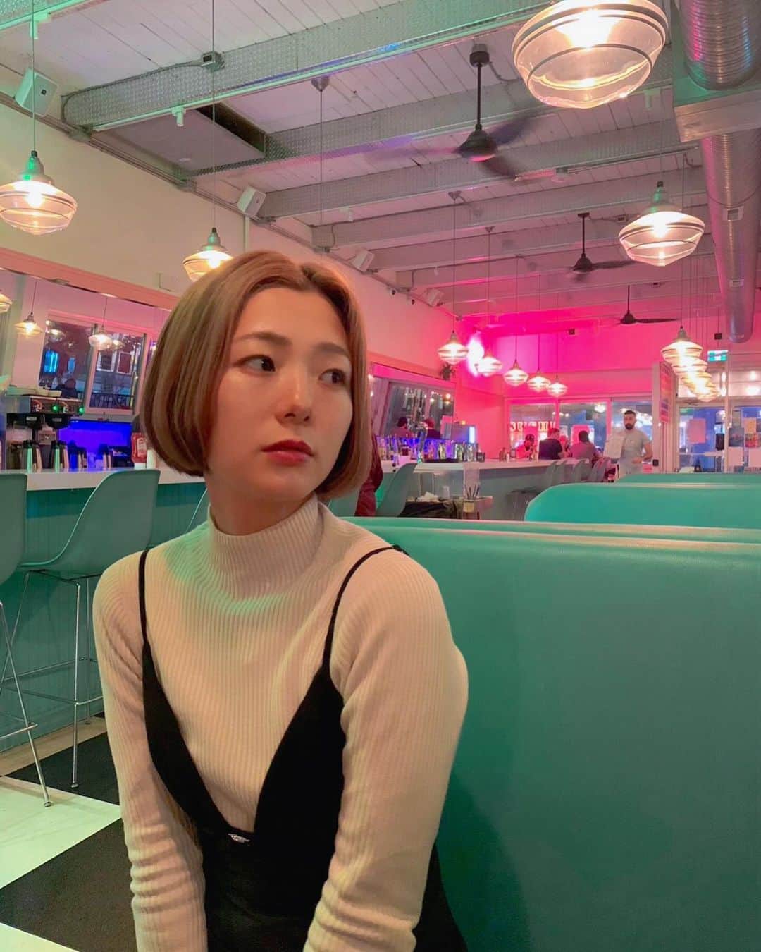 森万由子のインスタグラム：「デイビーストリートはカラフルで嬉しい🏳️‍🌈」