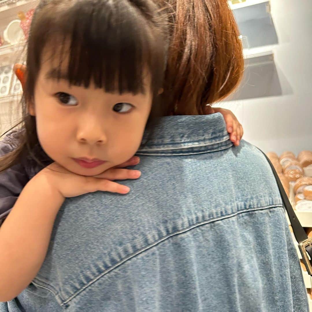 chisa1027さんのインスタグラム写真 - (chisa1027Instagram)「先日の連休はIKEA行って 新居のお買い物🛒  帰って早々に ハンガー絶対足りないと思ったり 旦那さん用の椅子買えばよかったとか モヤっと🙄💭  何時間あっても足りない」10月15日 17時57分 - chisa1027