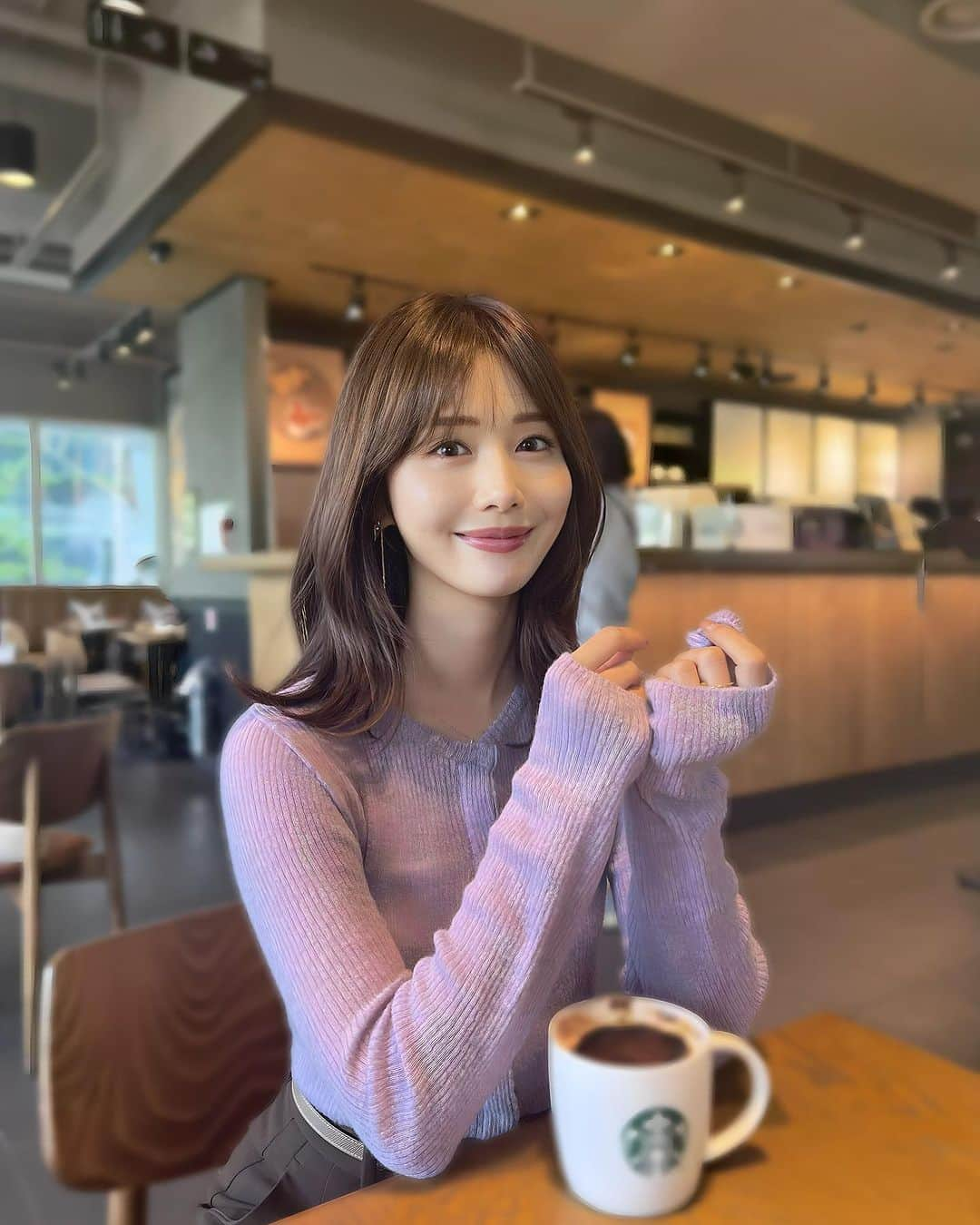 一木美里さんのインスタグラム写真 - (一木美里Instagram)「🩵💜💙  #seoul#韓国#haircut#weekend」10月15日 18時14分 - misato_ichiki