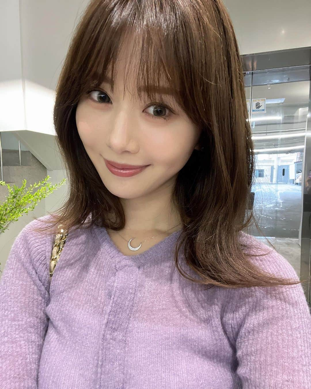 一木美里さんのインスタグラム写真 - (一木美里Instagram)「🩵💜💙  #seoul#韓国#haircut#weekend」10月15日 18時14分 - misato_ichiki