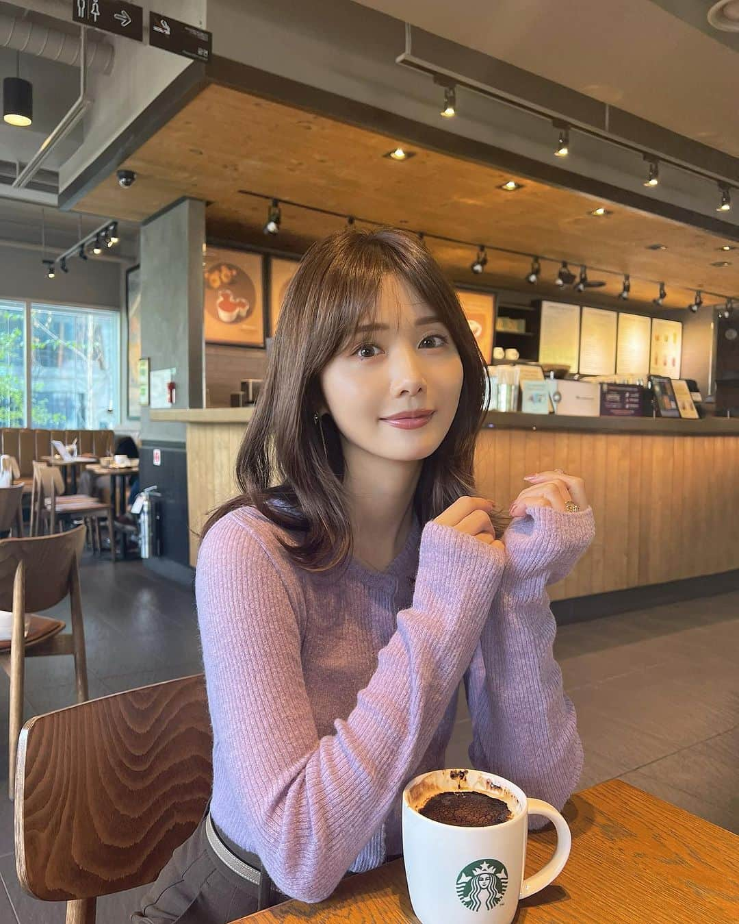 一木美里さんのインスタグラム写真 - (一木美里Instagram)「🩵💜💙  #seoul#韓国#haircut#weekend」10月15日 18時14分 - misato_ichiki