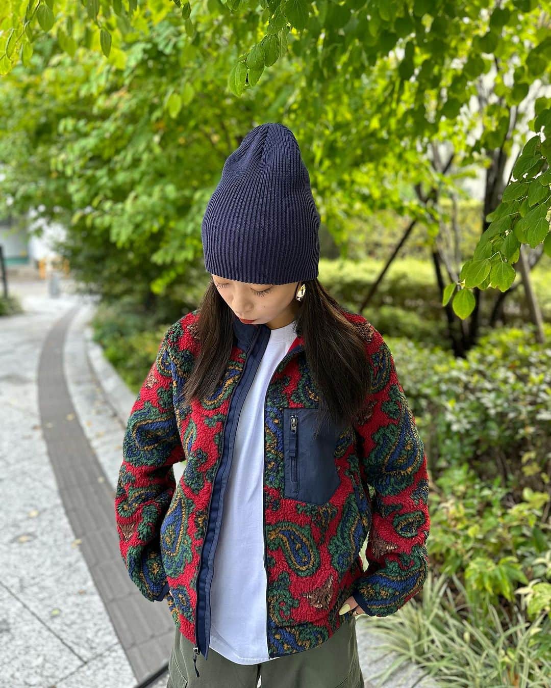 GROW AROUNDのインスタグラム：「#growaroundnewarrivals POLO RALPH LAUREN  FULL ZIP JACKET  毛足の長いシェルパ素材のフリースジャケットが入荷致しました。 オリジナルのペイズリー柄が良いですね！！ 内側にはインナーポケットがついています。」