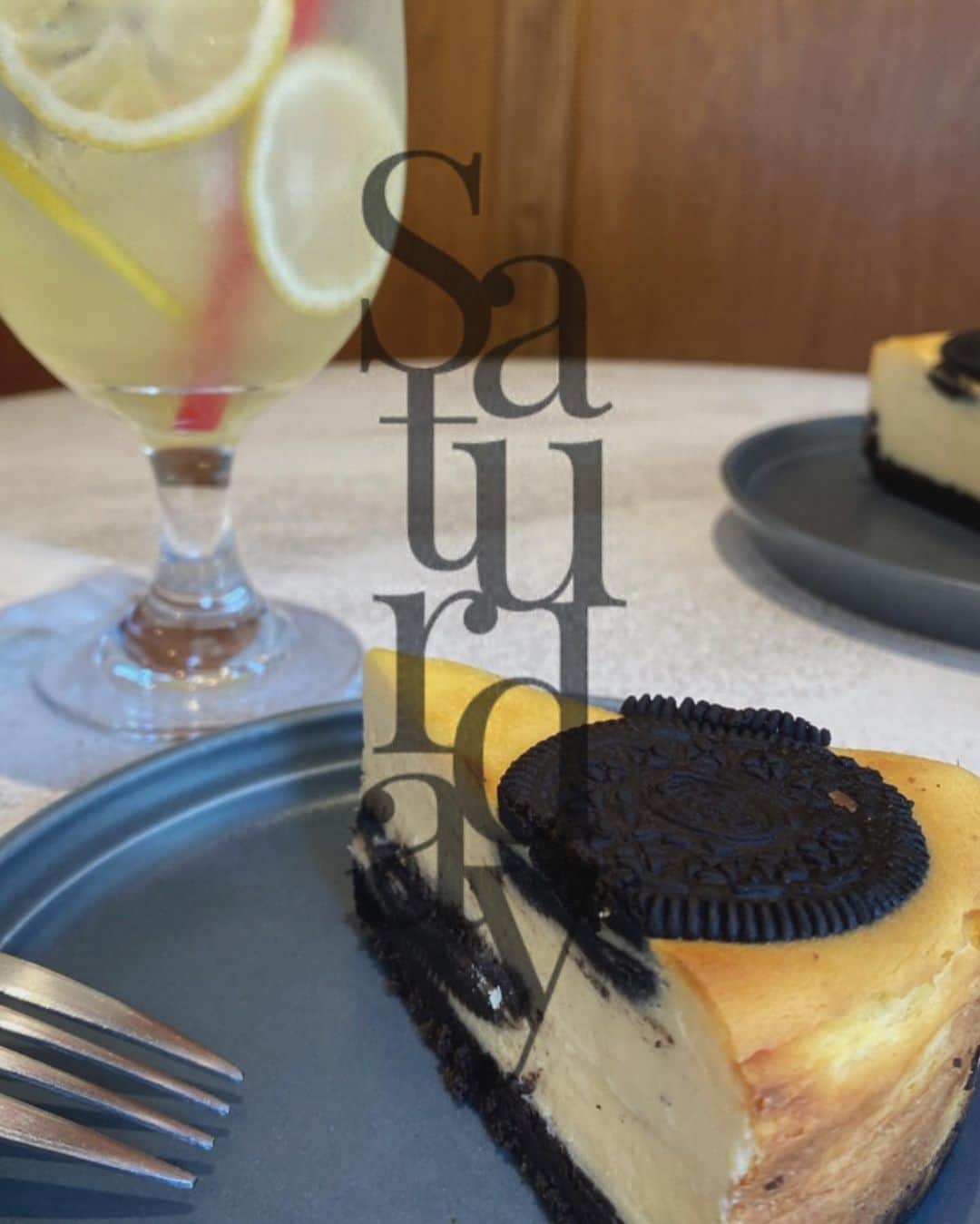 小串未来のインスタグラム：「🍰🧀」